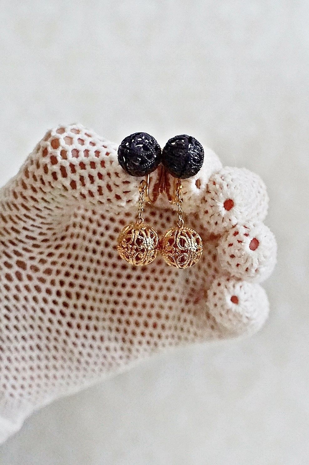 Vintage Filigree Ball Drop Earrings-closiTherapi | vinTage