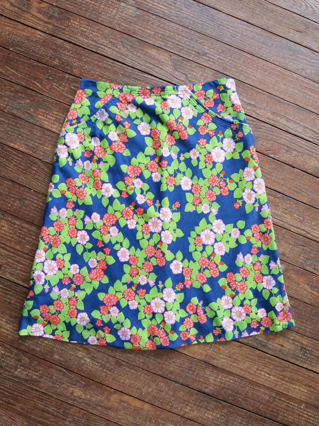 Vintage Floral Cherry Blossom Skirt-closiTherapi | vinTage