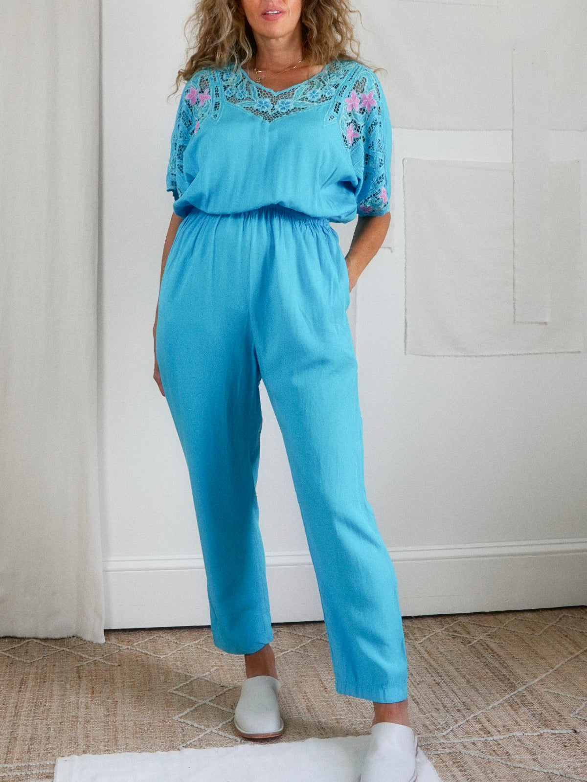 Vintage Floral Crochet Jumpsuit-closiTherapi | vinTage