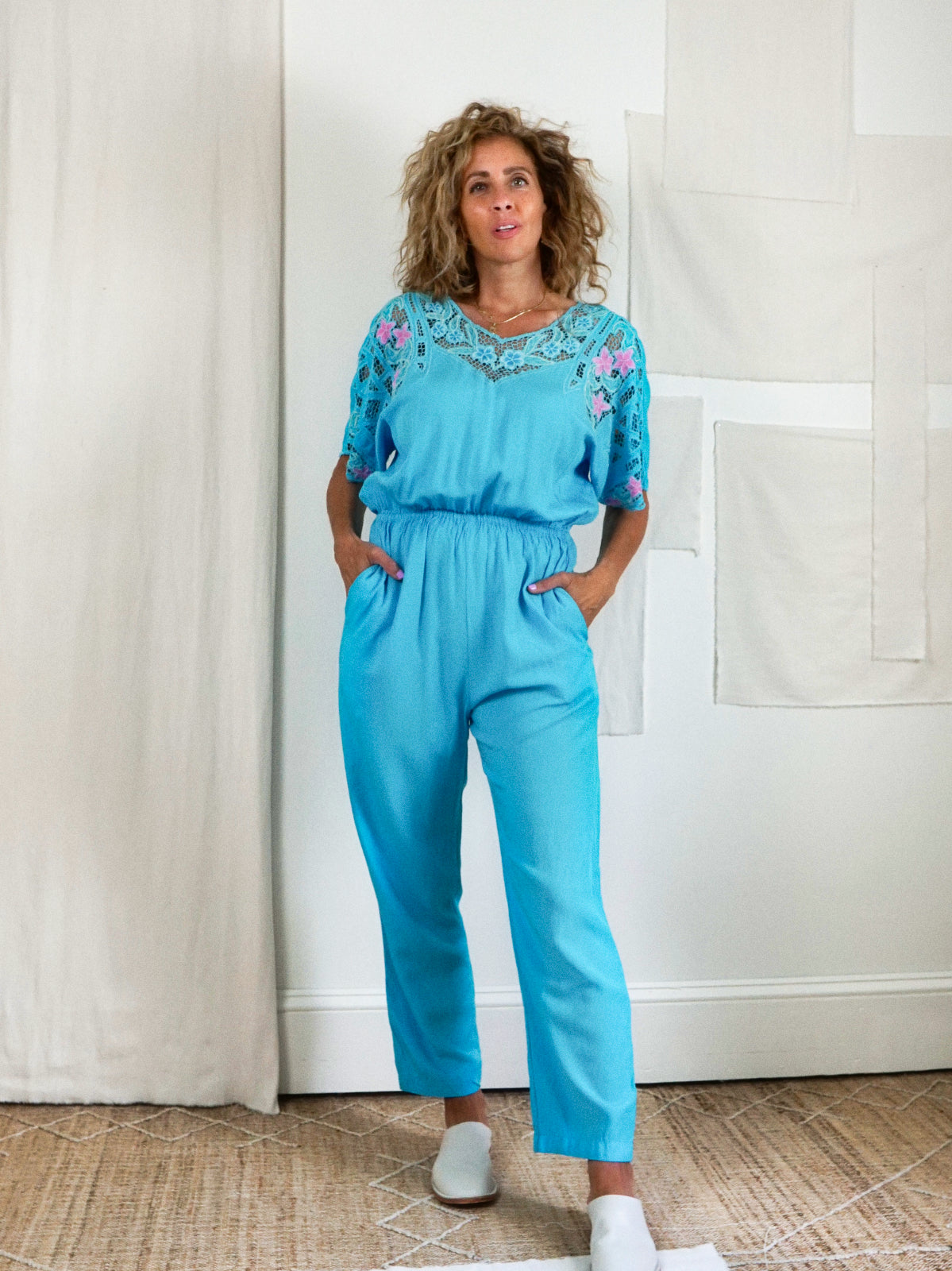Vintage Floral Crochet Jumpsuit-closiTherapi | vinTage