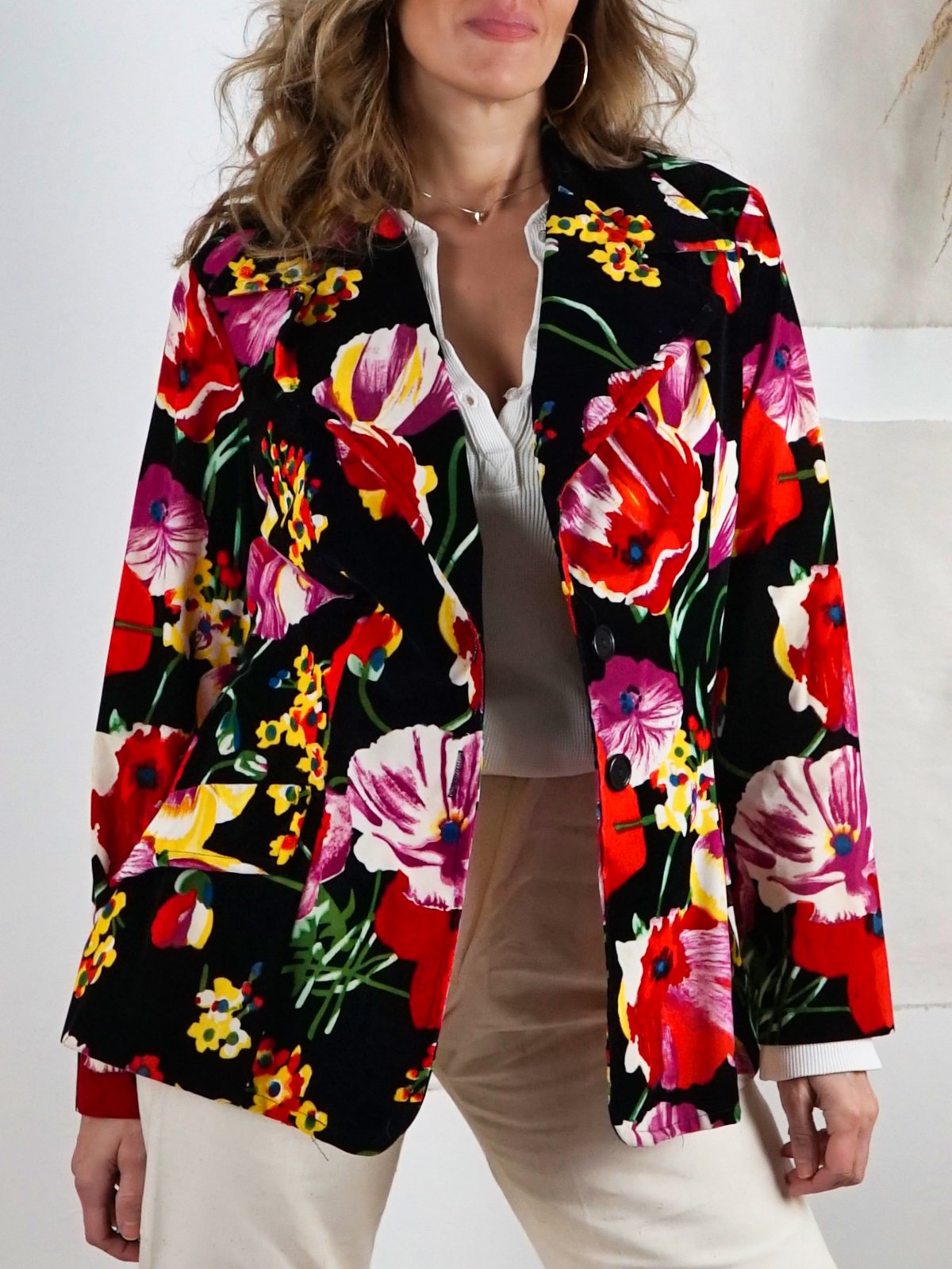 Vintage Floral Fantasy Velvet Blazer-closiTherapi | vinTage