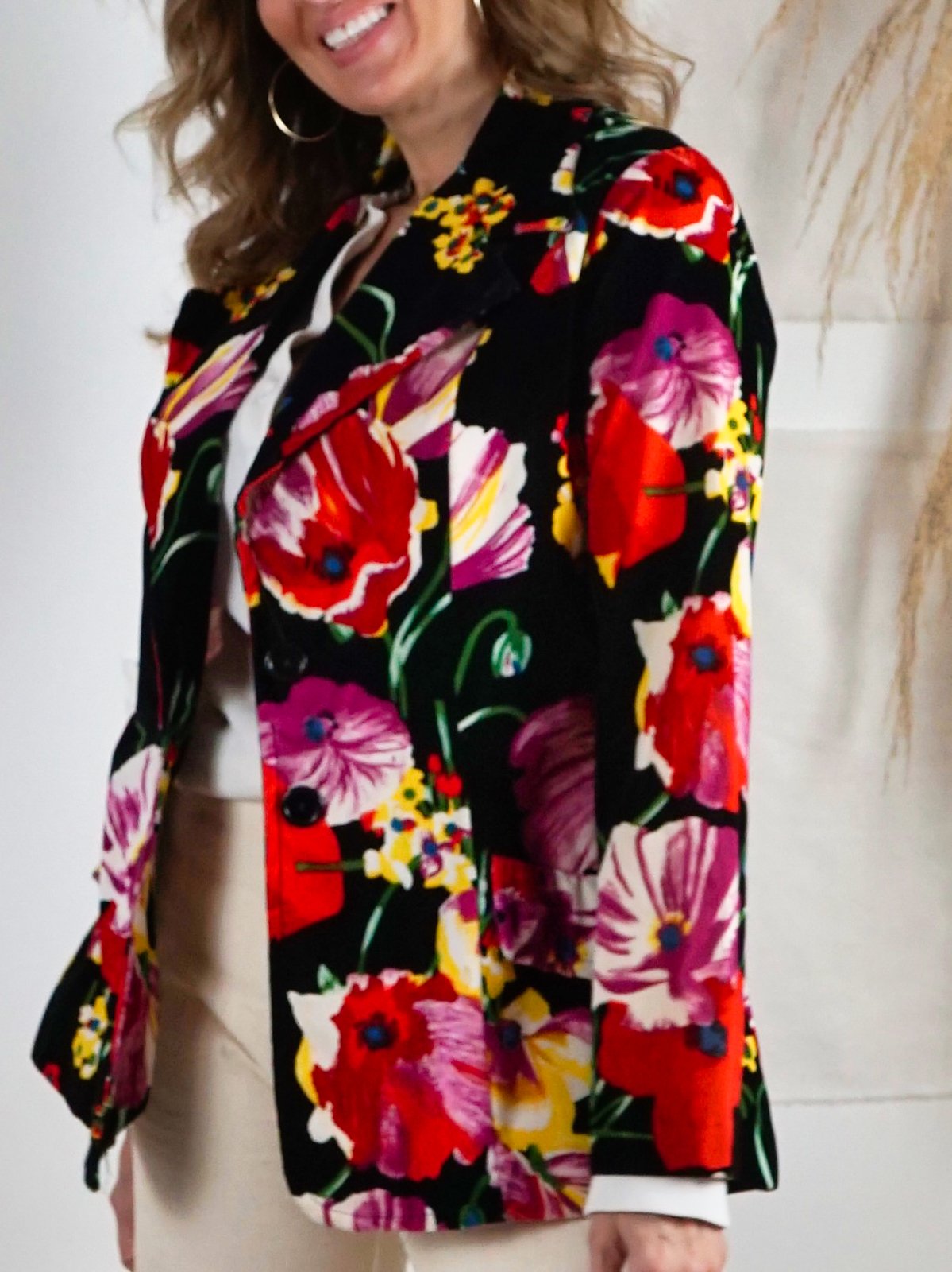 Vintage Floral Fantasy Velvet Blazer-closiTherapi | vinTage