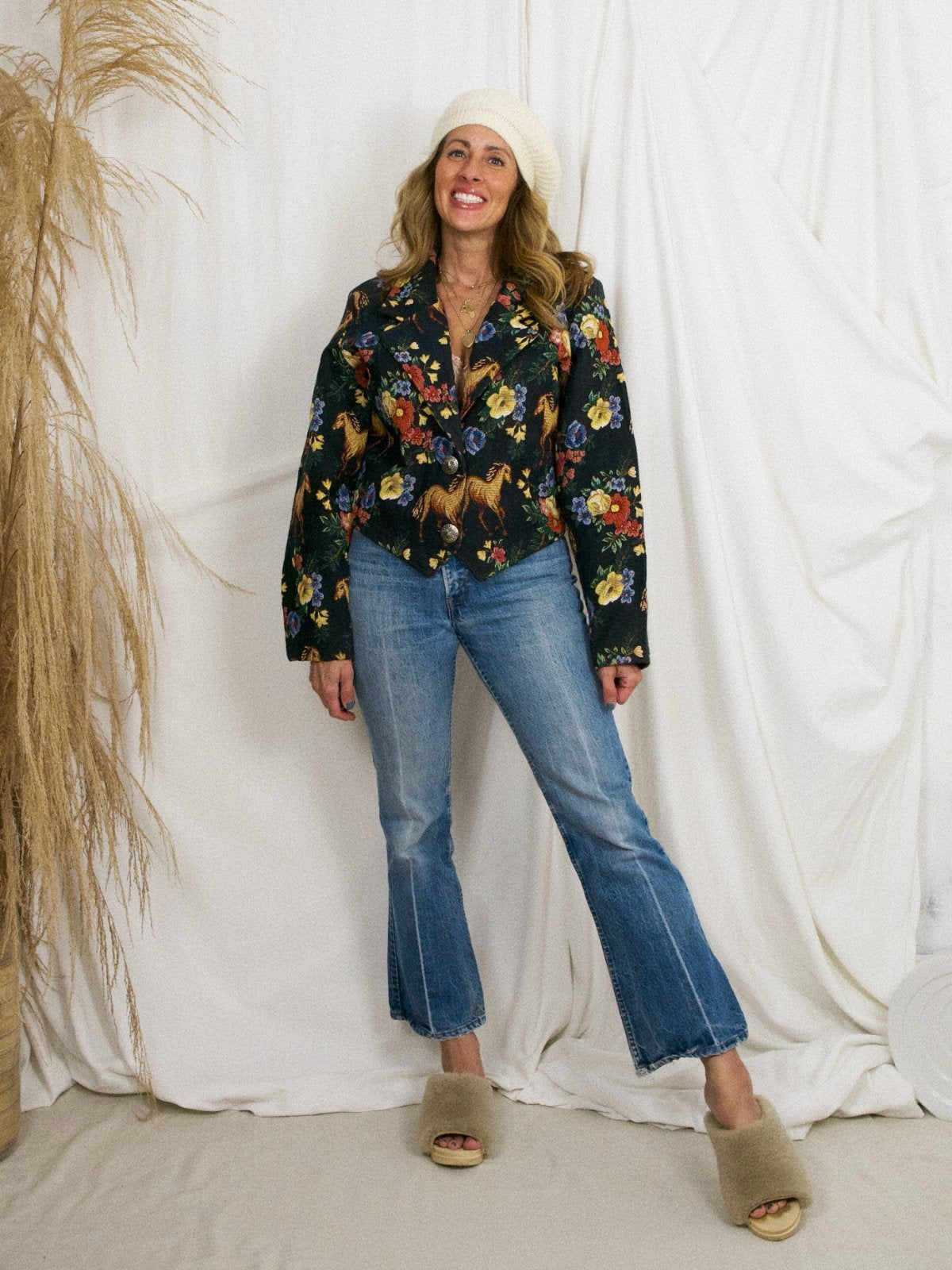 Vintage Floral Horse Motif Tapestry Jacket-closiTherapi | vinTage