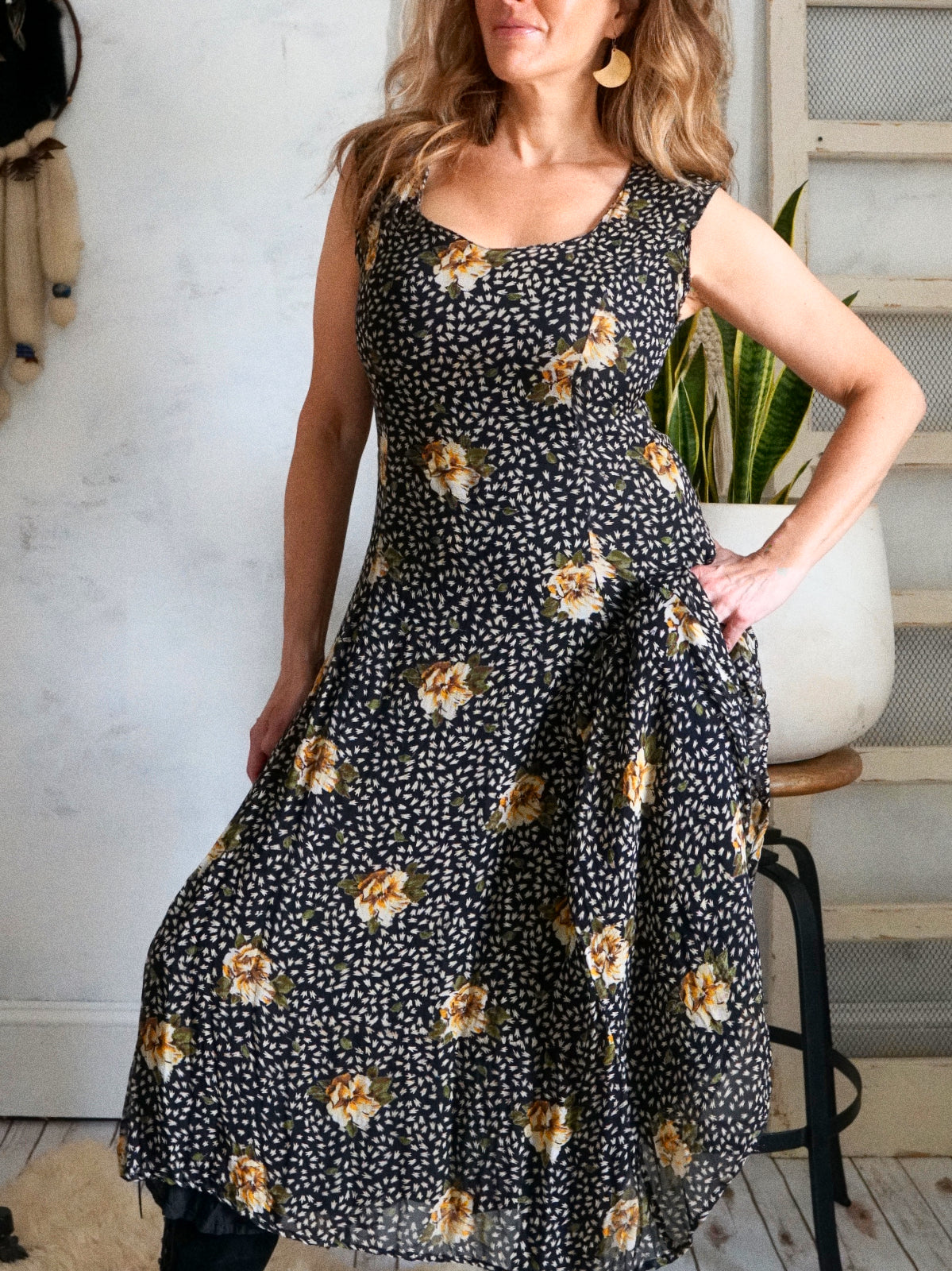 Vintage Floral Maxi Dress-closiTherapi | vinTage