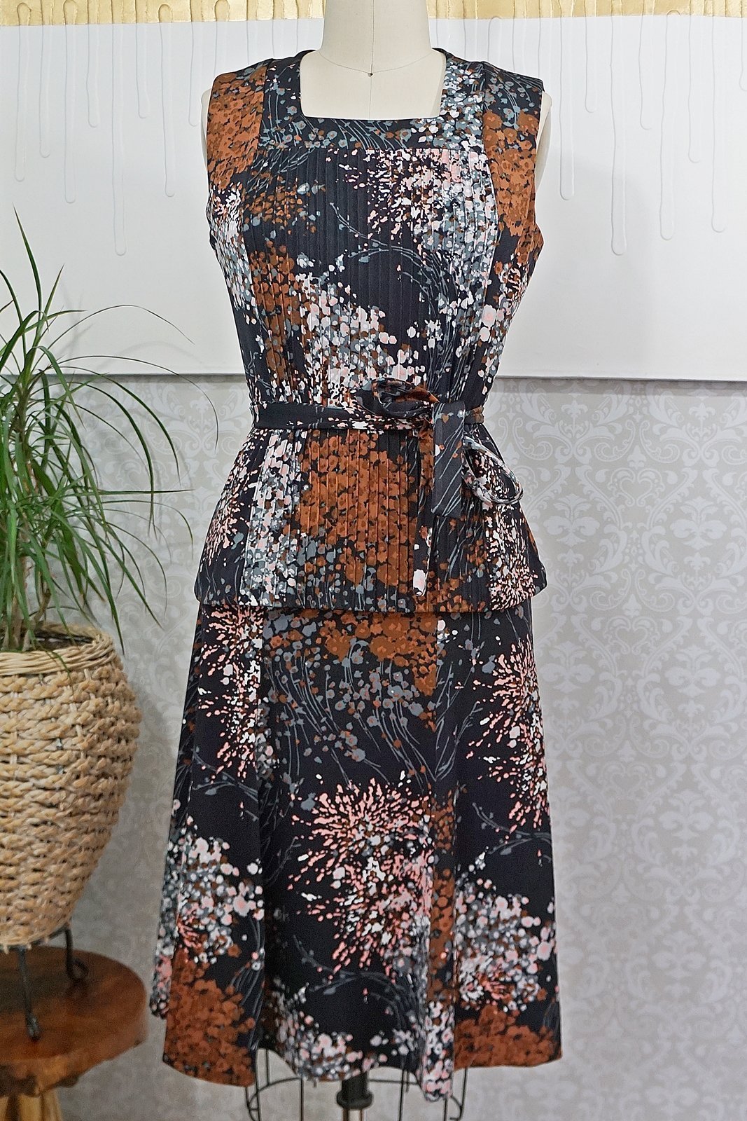 Vintage Floral Spray Top Skirt Set-closiTherapi | vinTage