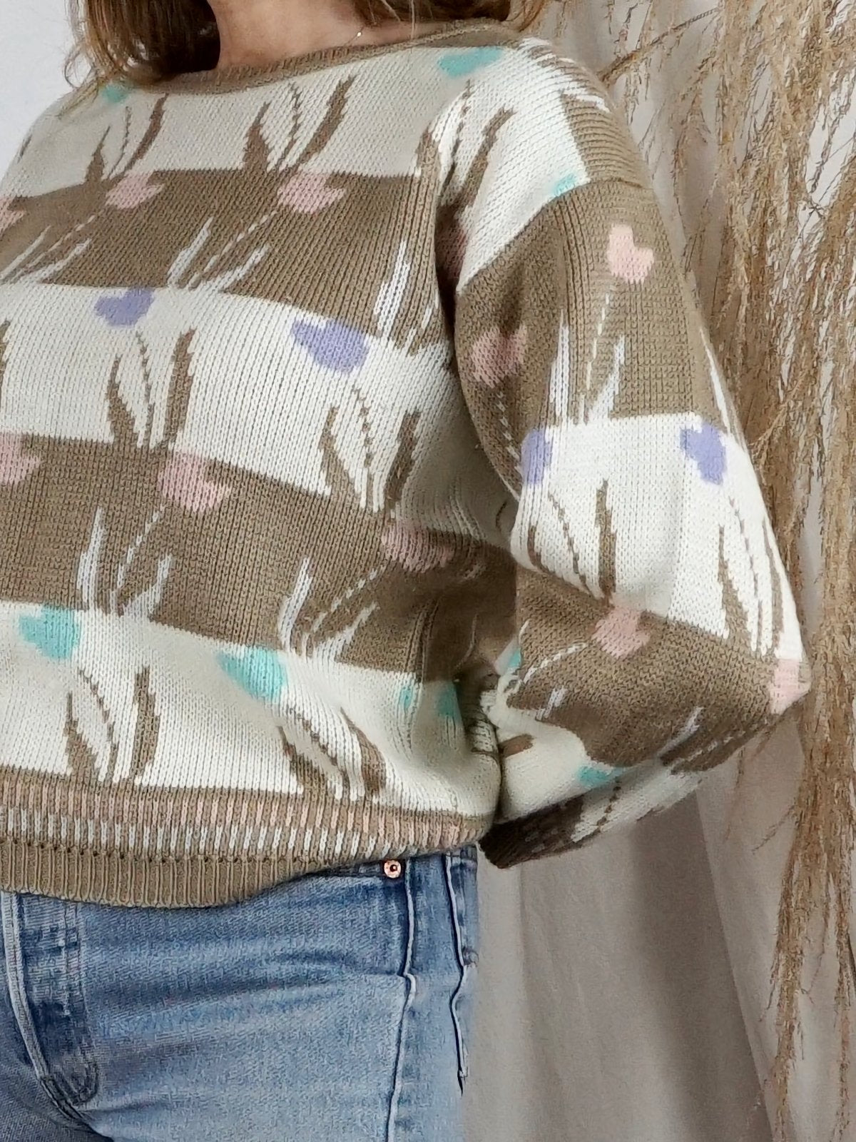 Vintage Floral Tulip Pastel Sweater-closiTherapi | vinTage