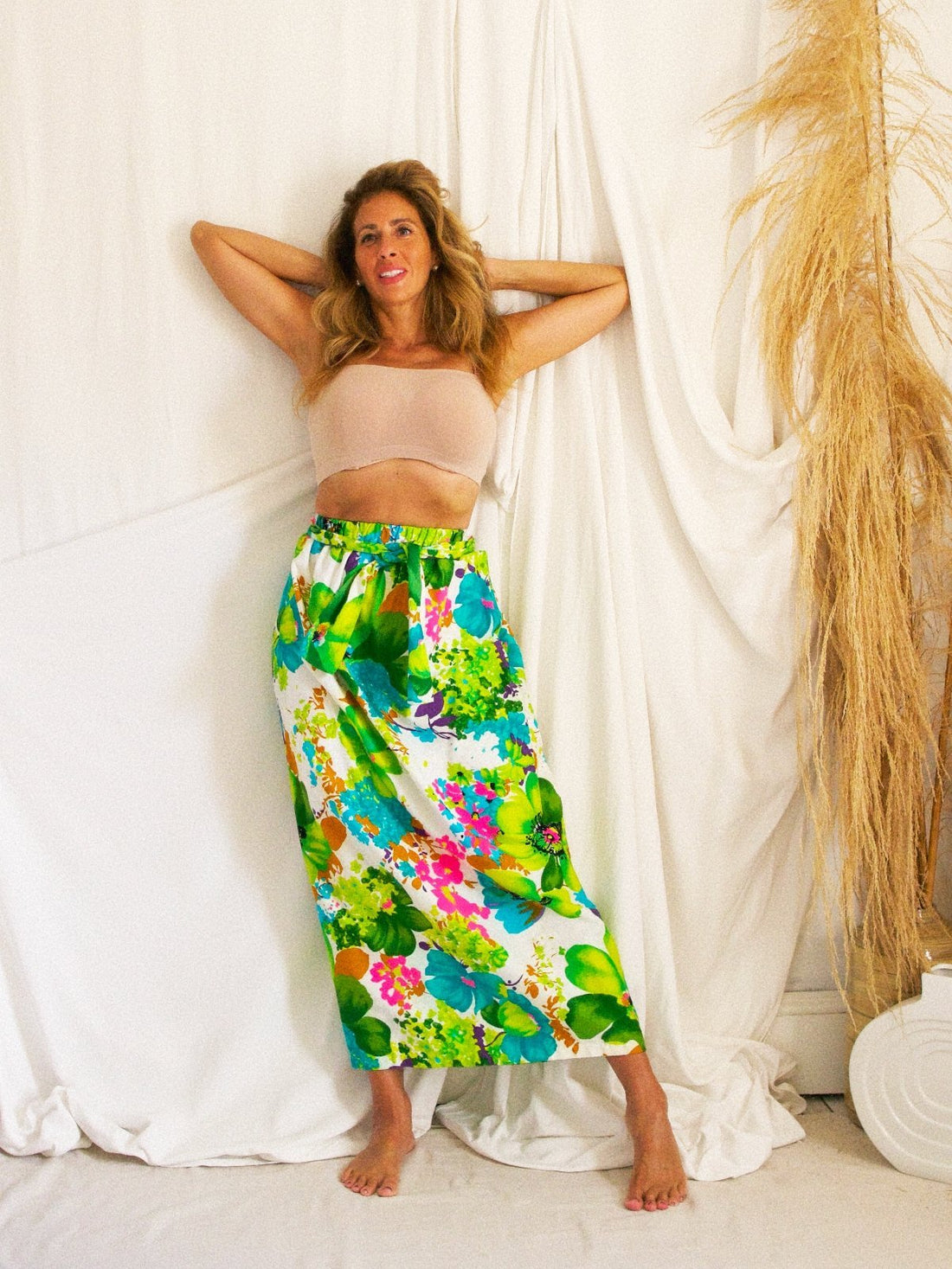 Vintage Floral Vibrant Maxi Skirt-closiTherapi | vinTage