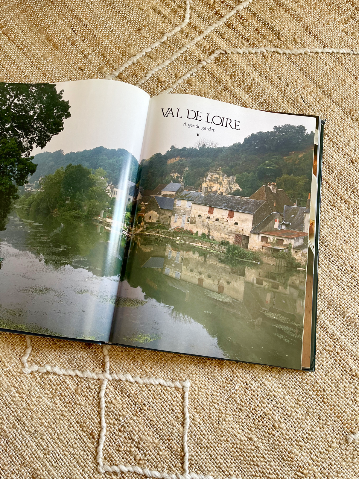 Vintage France The Beautiful Cookbook-closiTherapi | vinTage