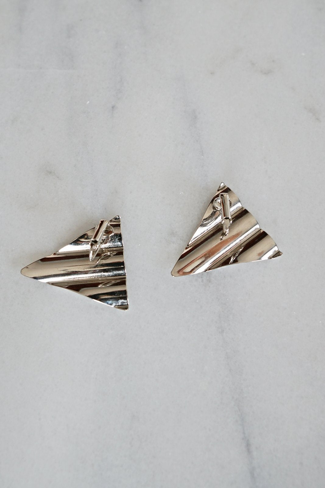 Vintage Galactic Ripple Triangle Earrings-closiTherapi | vinTage