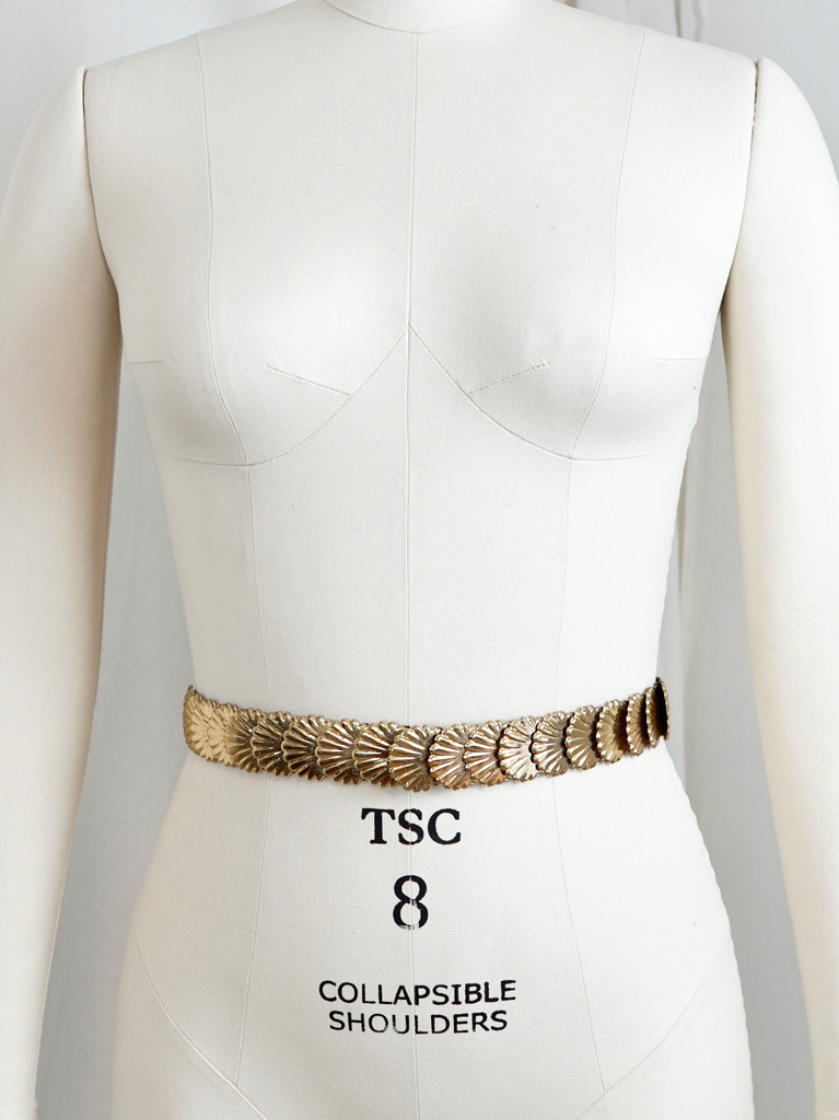 Vintage-Gold-Seashell-Stretch- 