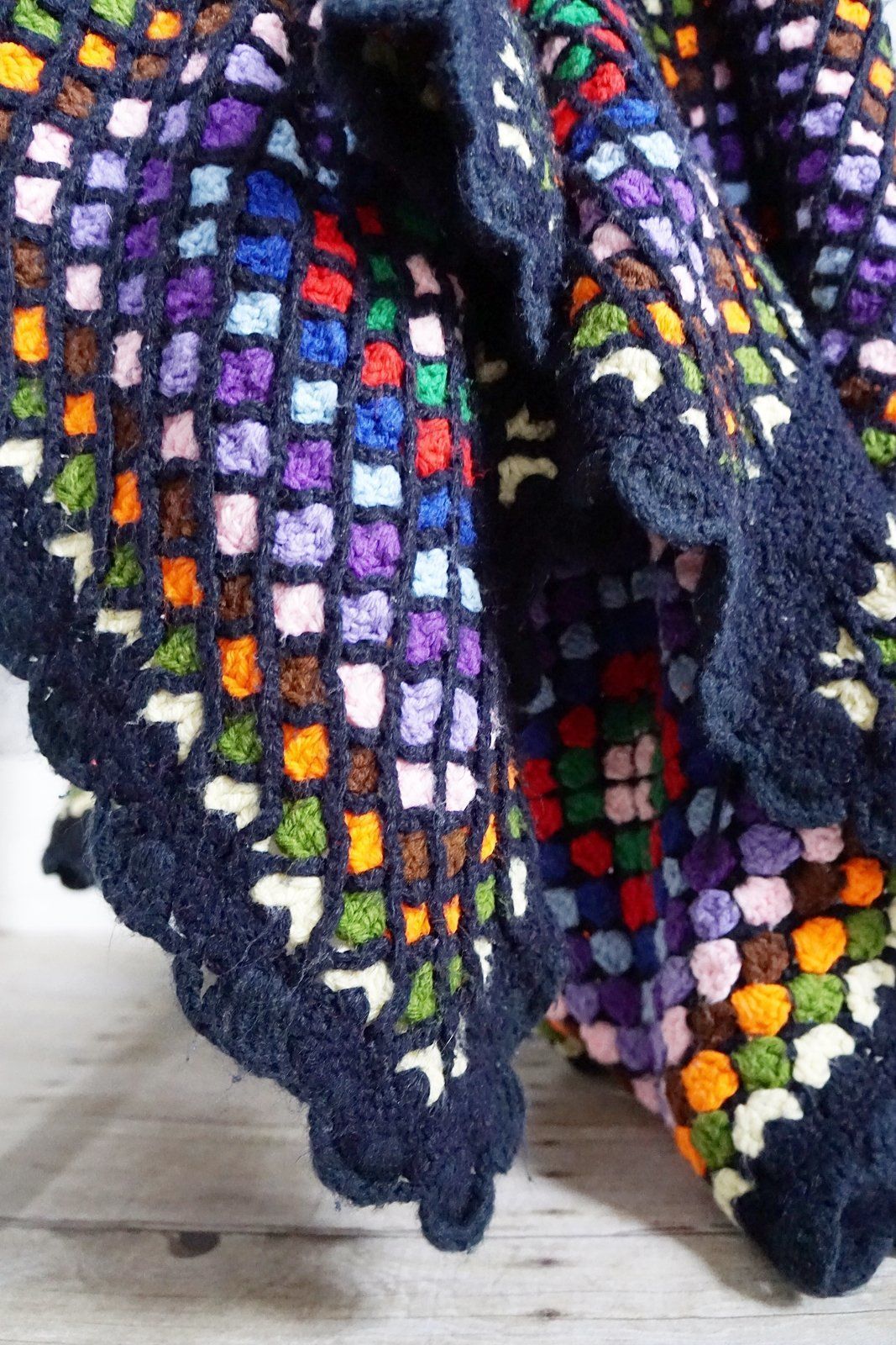 Vintage Granny Square Reversible Handknit Afghan-closiTherapi | vinTage