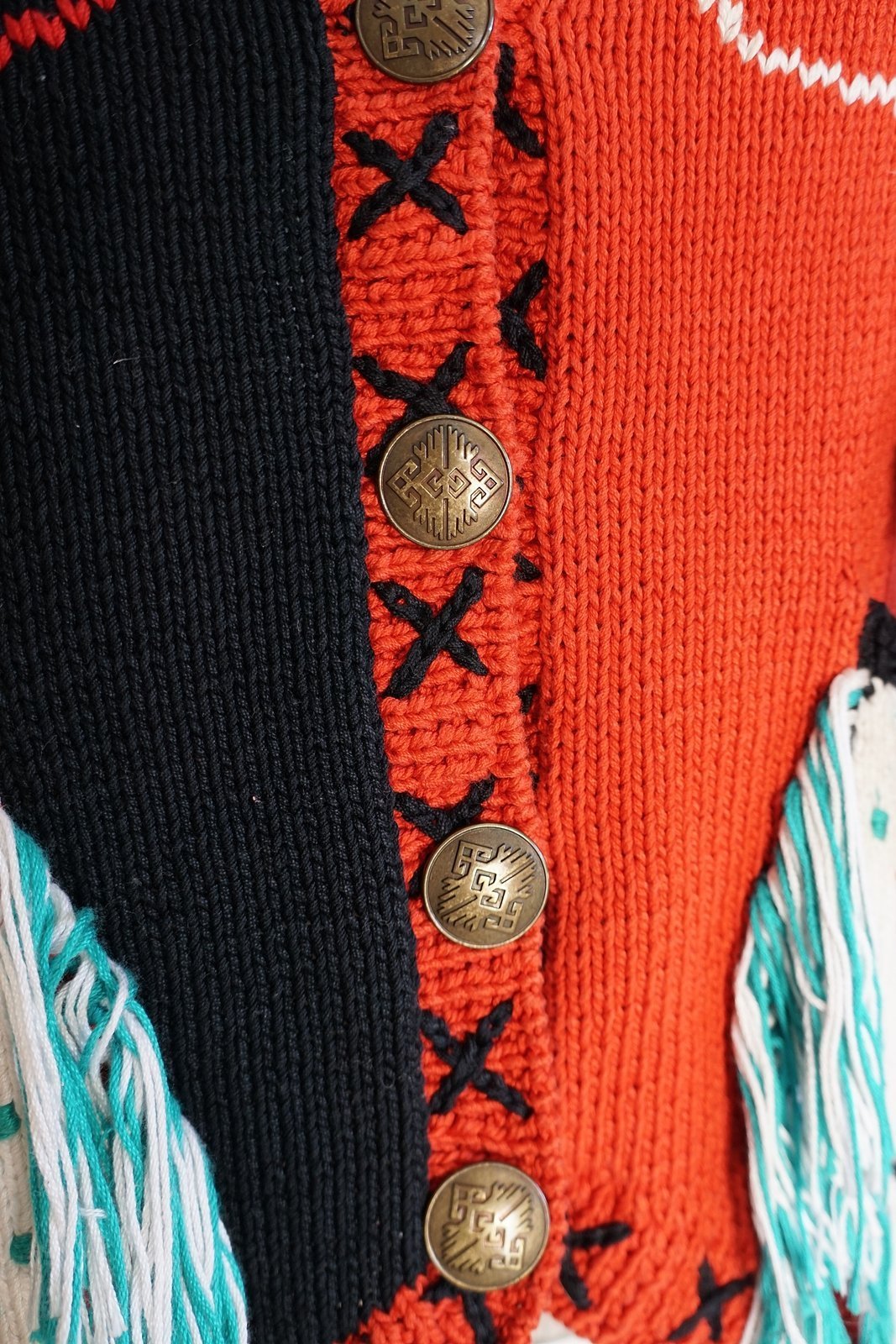 Vintage Handknit Native American Vest-closiTherapi | vinTage
