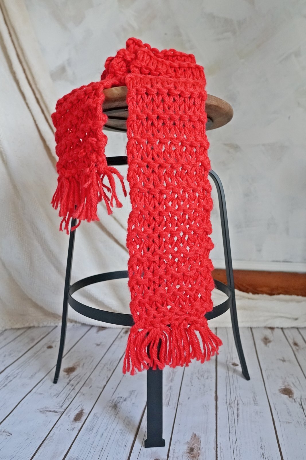 Vintage Handknit Red Fringe Scarf – therapi