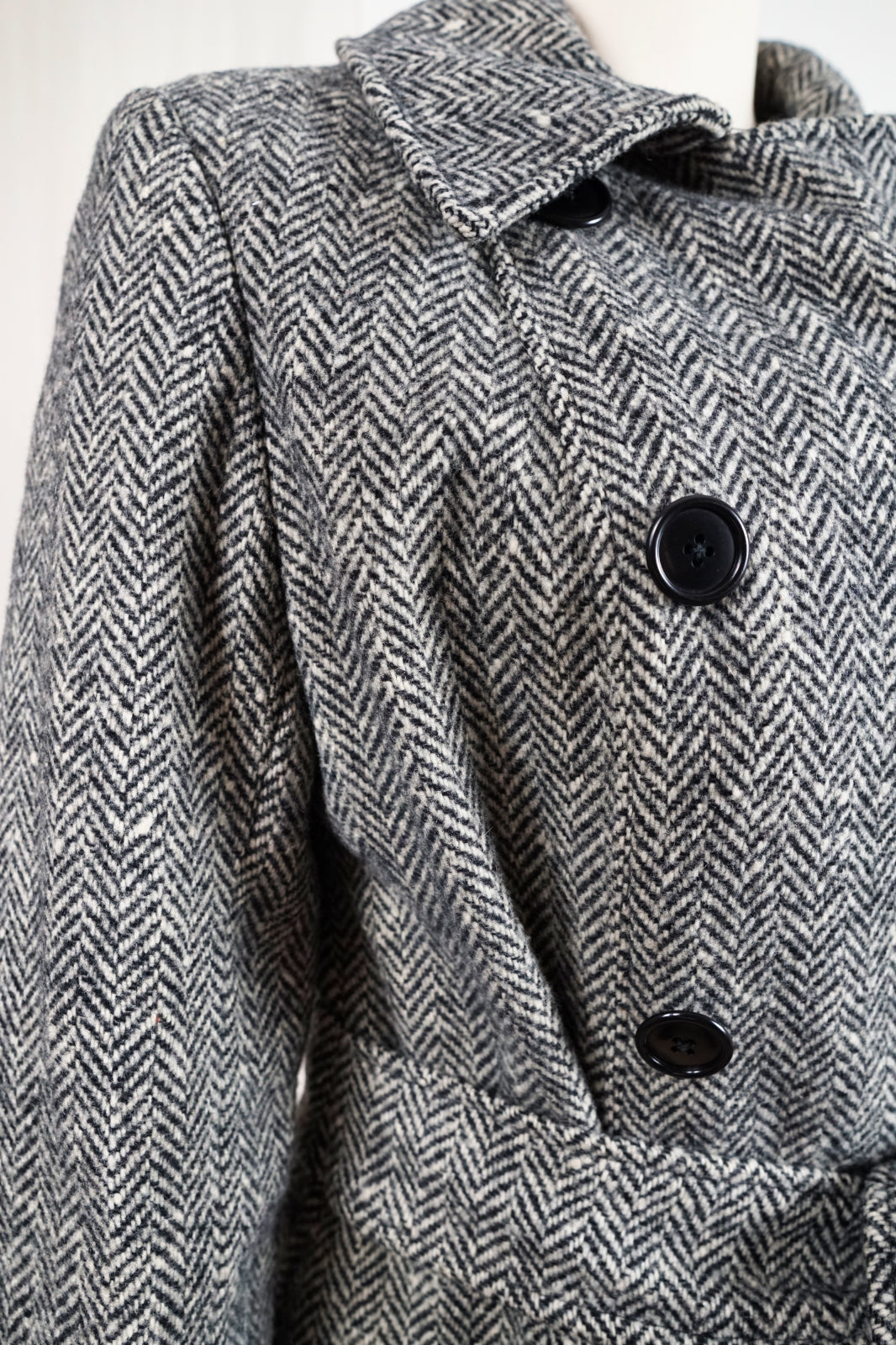 Vintage Herringbone Wool Belted Coat-closiTherapi | vinTage