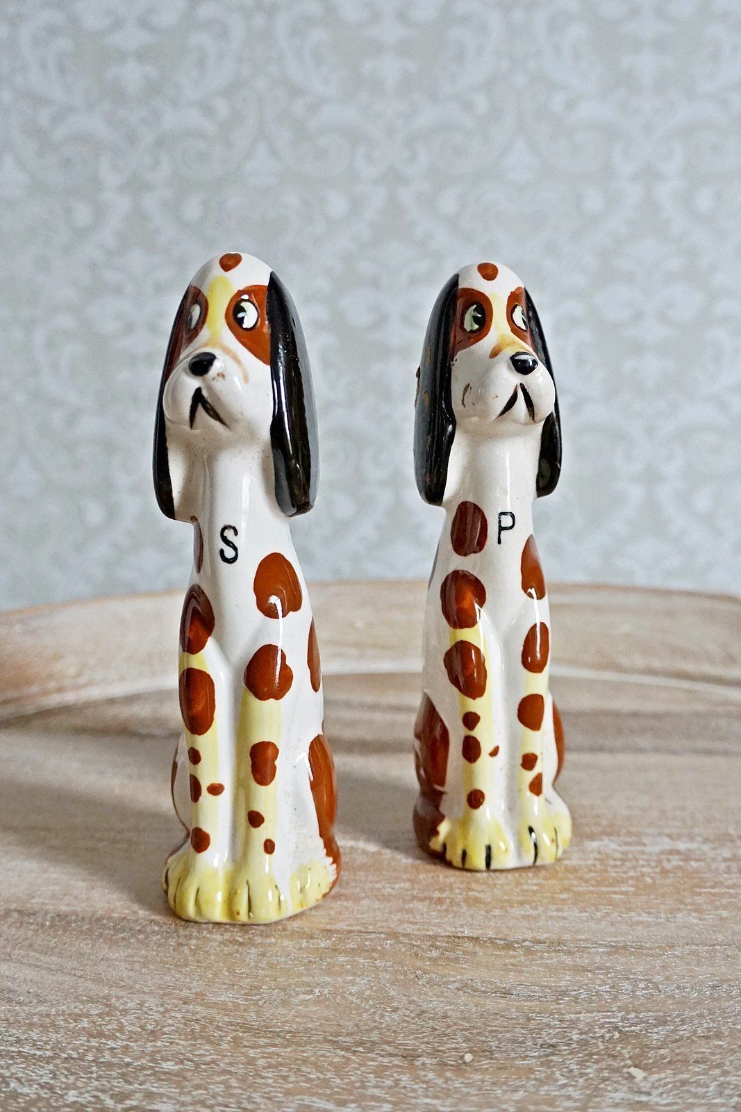 Vintage Hound Dog Salt/Pepper Shaker Set-closiTherapi | vinTage