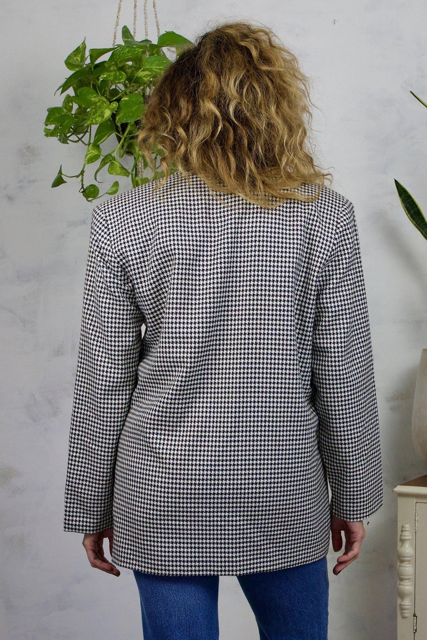 Vintage Houndstooth Boxy Power Blazer-closiTherapi | vinTage