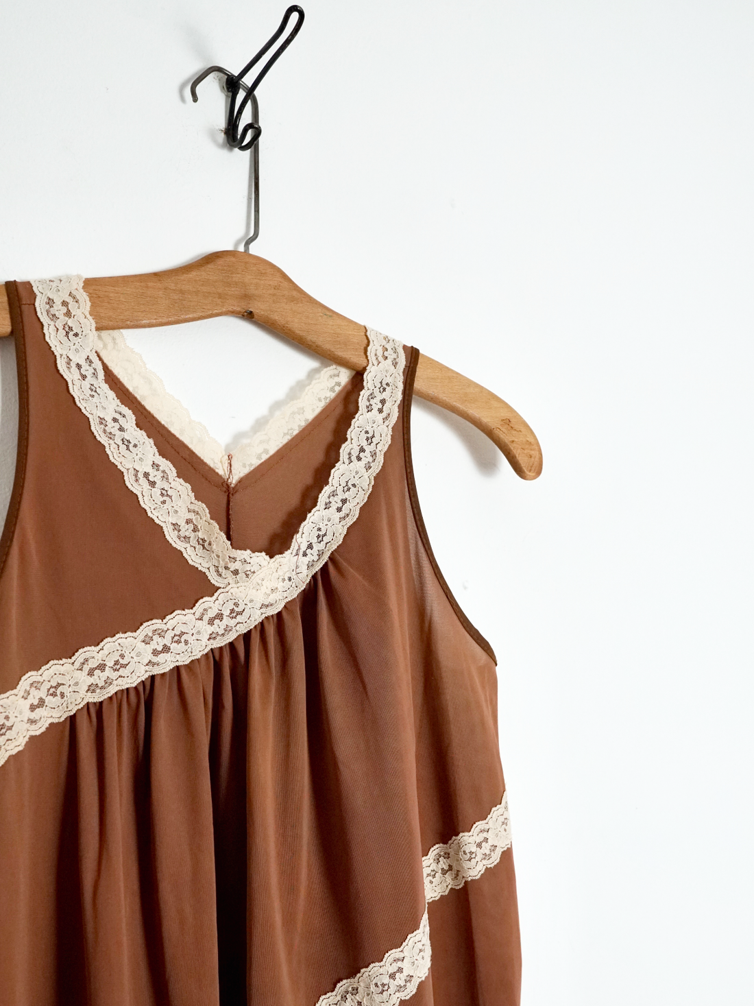 Vintage Incense Lace Maxi Nightgown-closiTherapi | vinTage