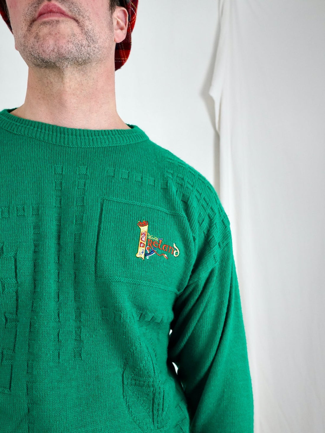 Vintage Irish Embroidered Sweater-closiTherapi | vinTage
