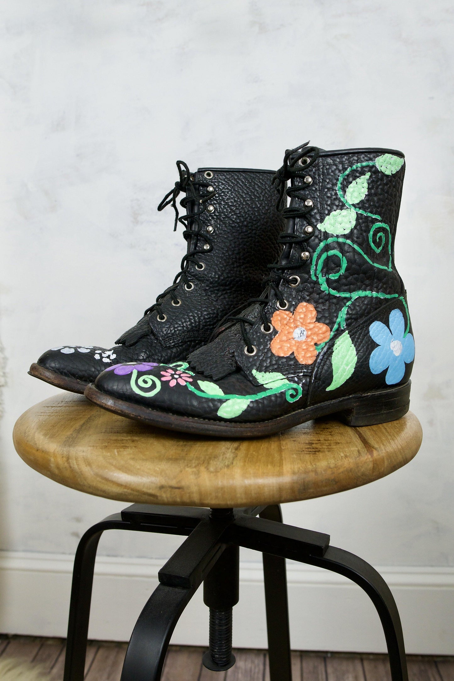 Vintage Justin Bullhide Lace-Up Kiltie Roper Painted Men's Boots | 9.5 D-closiTherapi | vinTage