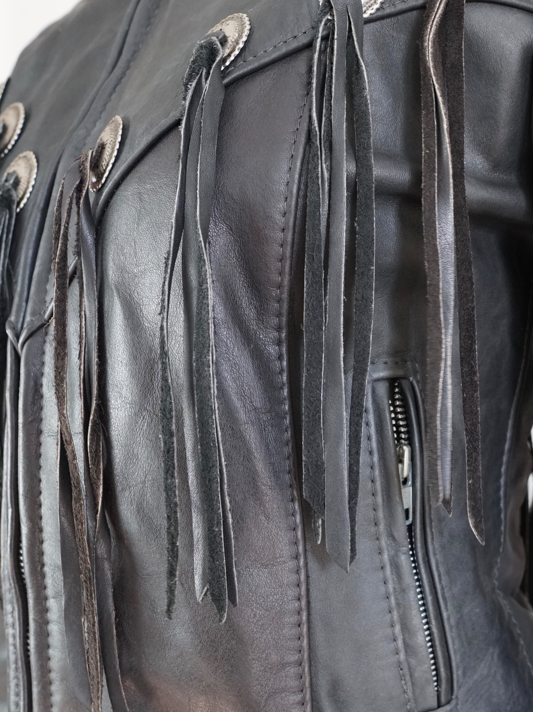 Vintage Leather Fringe Concho Biker Jacket-closiTherapi | vinTage
