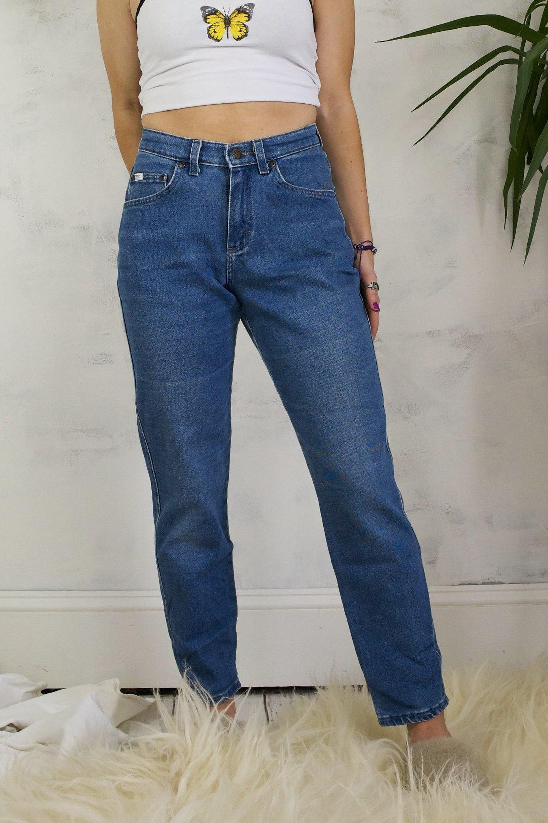 Vintage Lee Medium Wash Jeans - 27" Waist-closiTherapi | vinTage