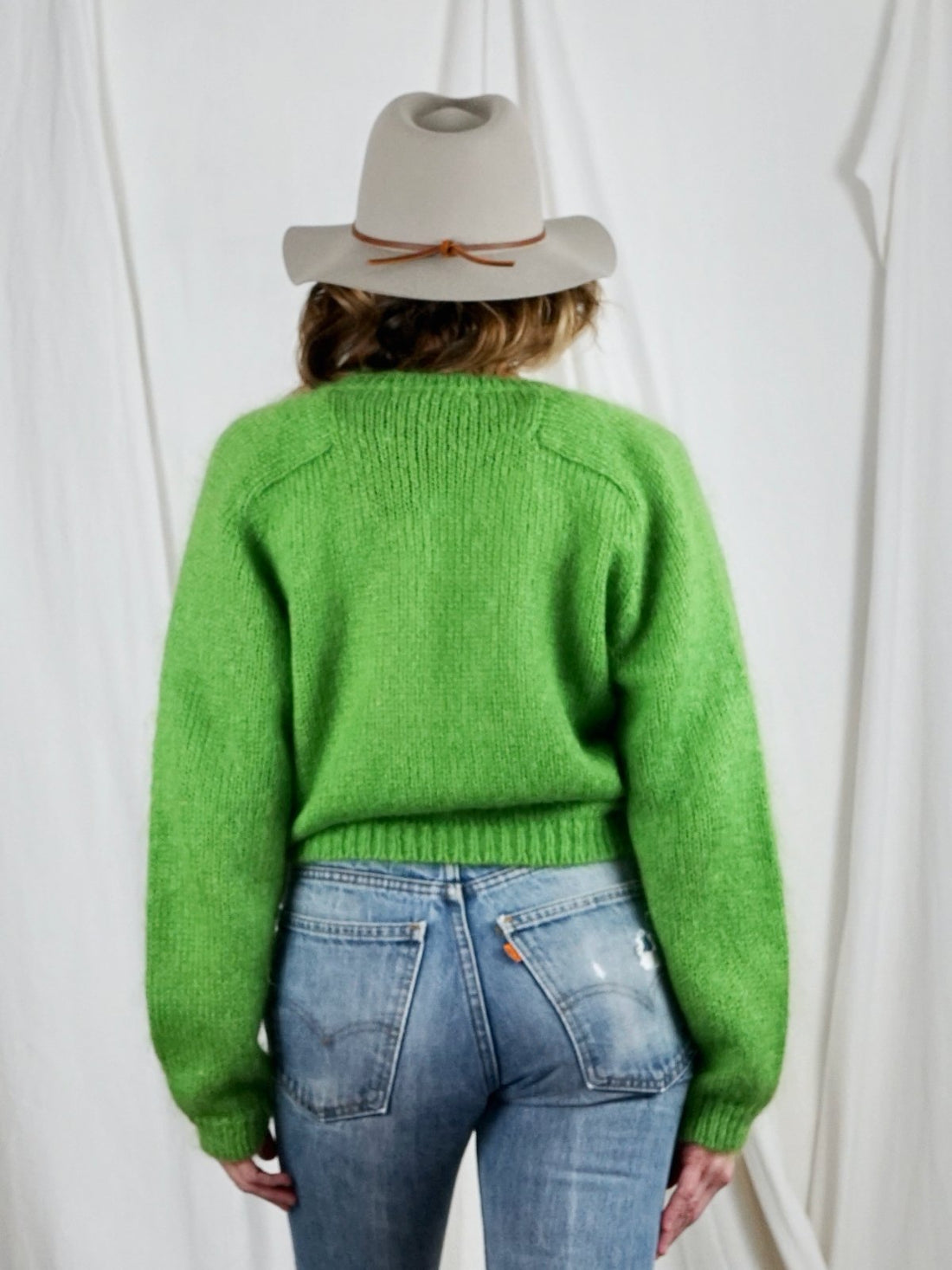 Vintage Lime Mohair Sweater-closiTherapi | vinTage