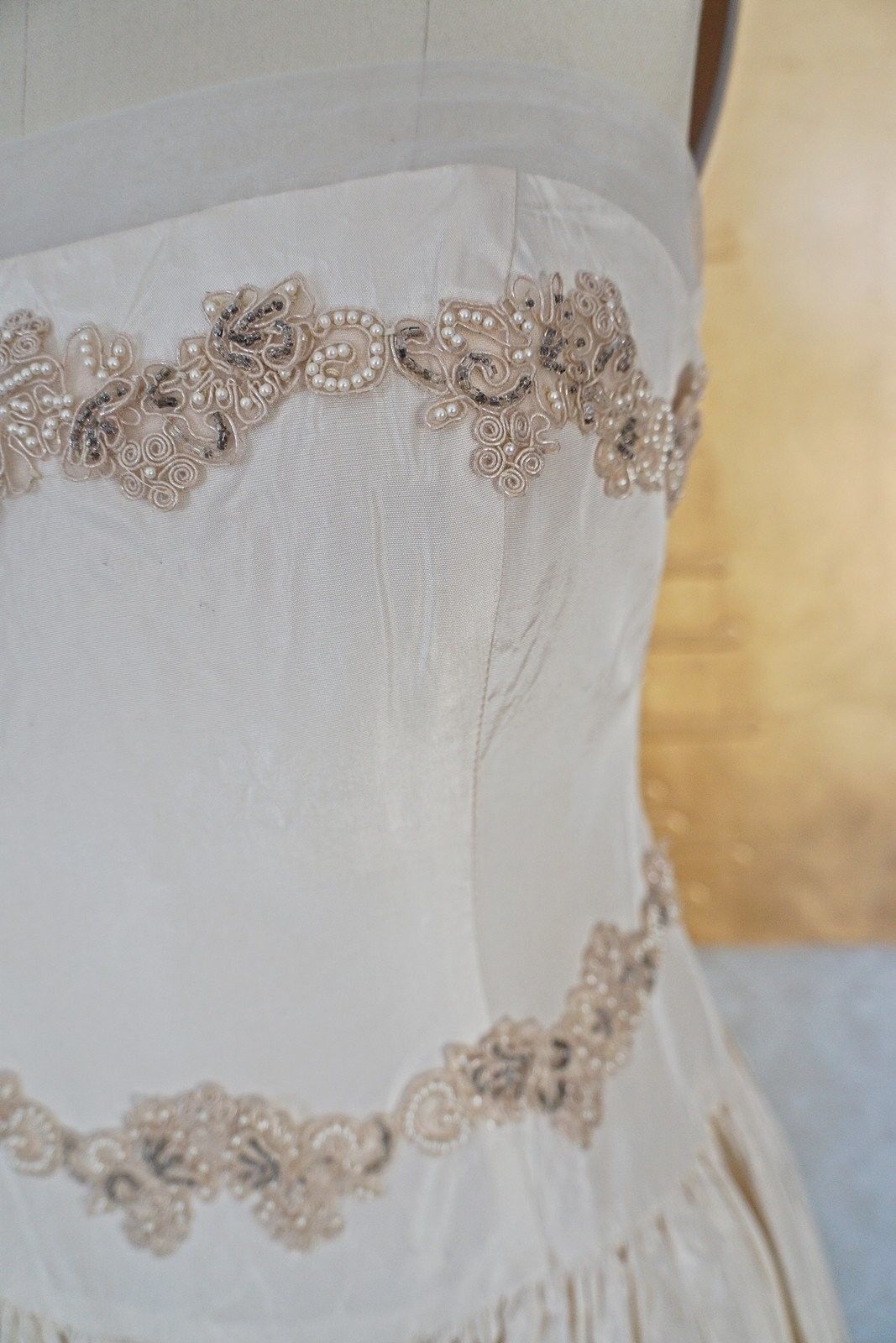 Vintage Lovely Strapless Evening Dress-closiTherapi | vinTage
