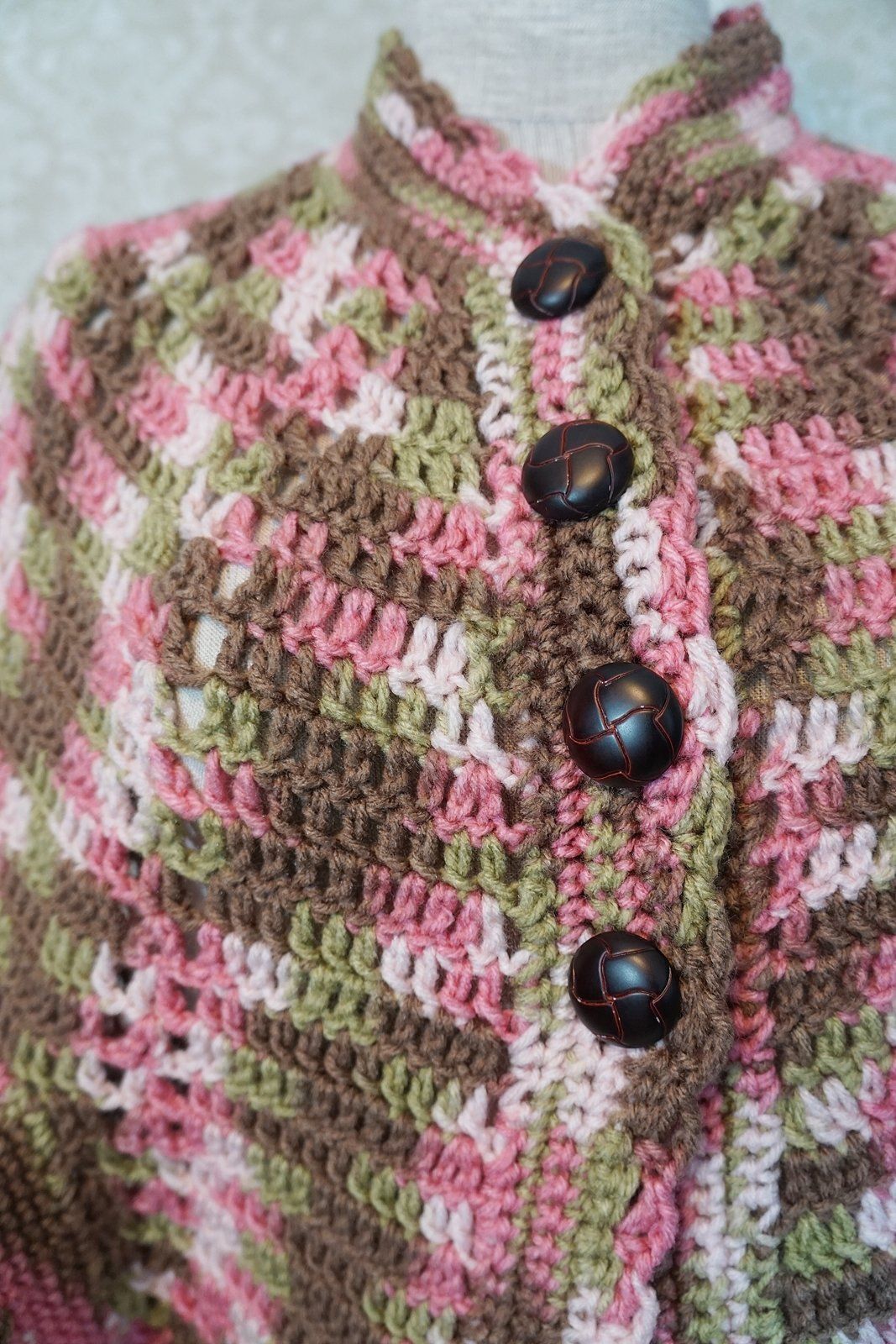 Vintage Marled Handknit Sweater Cape-closiTherapi | vinTage