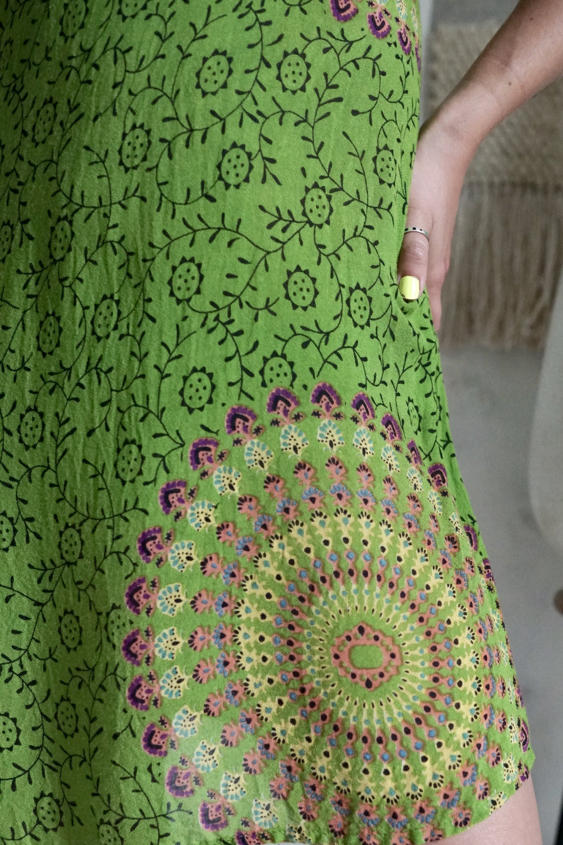 Vintage Medallion Boho Dress-closiTherapi | vinTage