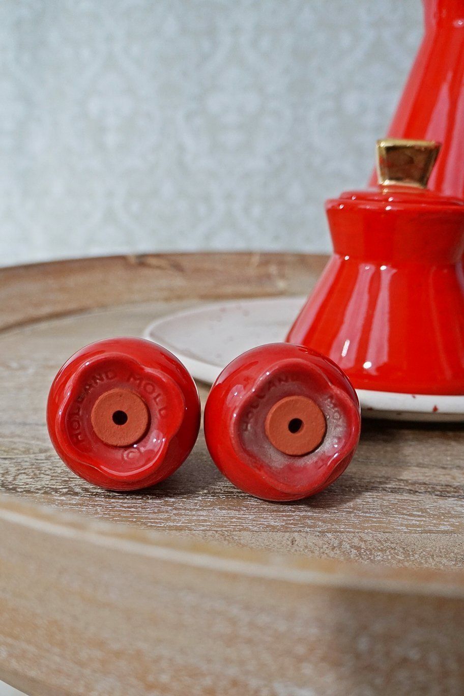 Vintage Mid Century Ceramic Salt/Pepper Server Set-closiTherapi | vinTage