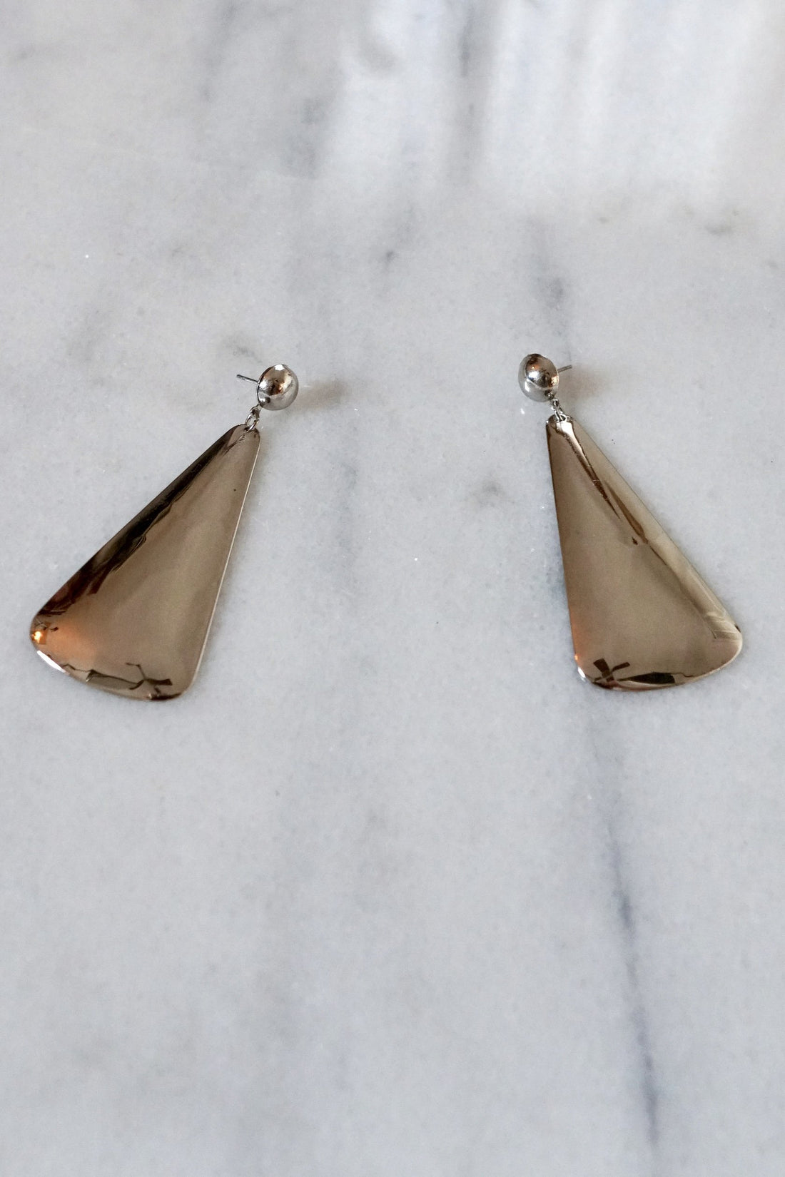 Vintage Modernist Triangle Earrings-closiTherapi | vinTage