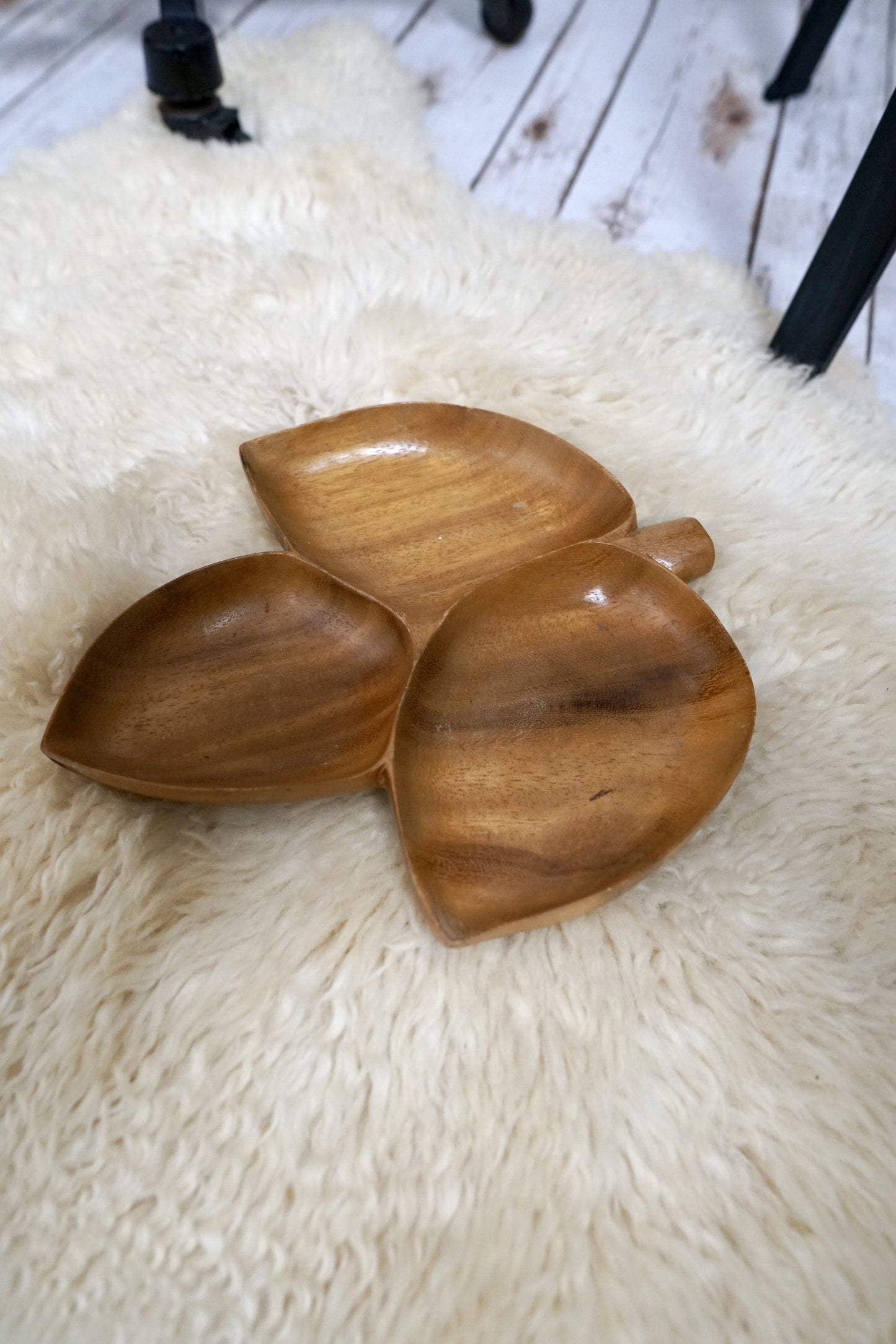 Vintage Monkeypod Wood Trinket Tray-closiTherapi | vinTage