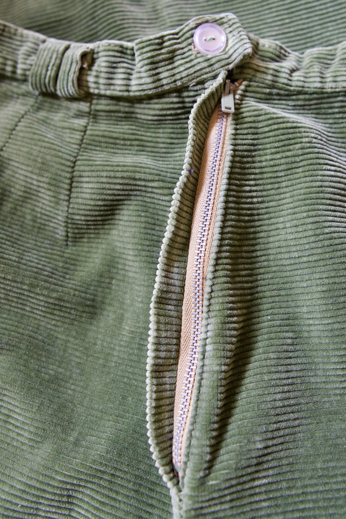 Vintage Moss Green Corduroy Set-closiTherapi | vinTage