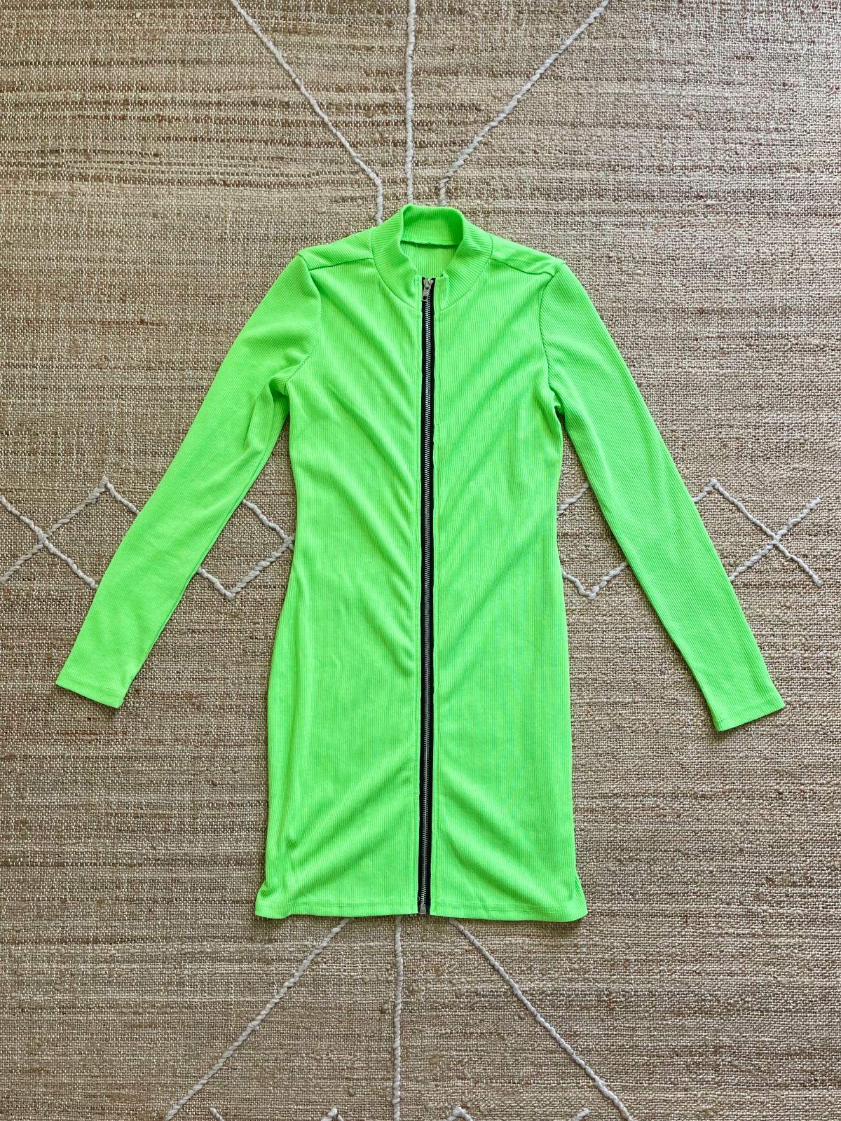 Vintage Neon Green Mini Dress-closiTherapi | vinTage