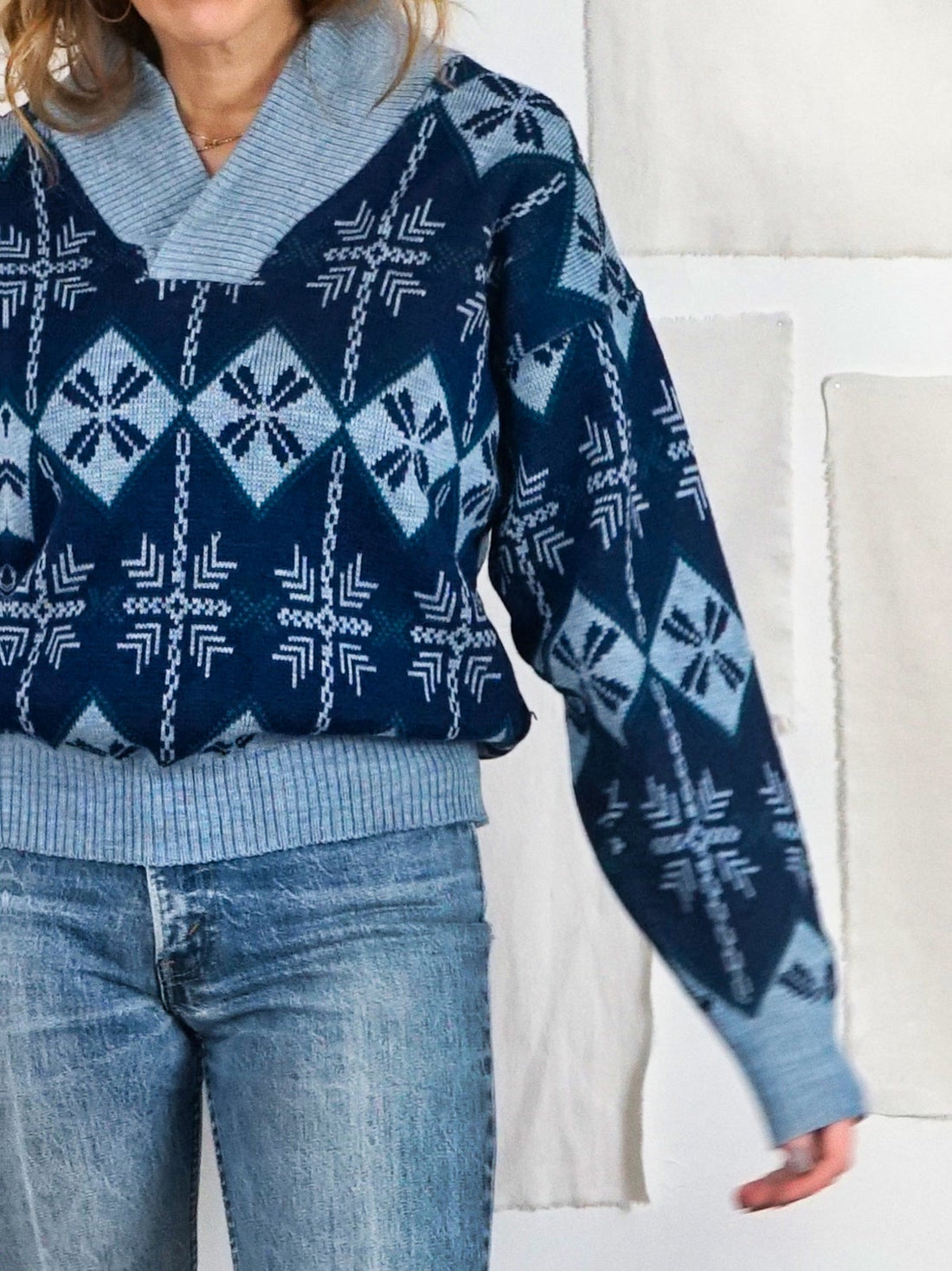 Vintage Nordic Snowflake Sweater-closiTherapi | vinTage