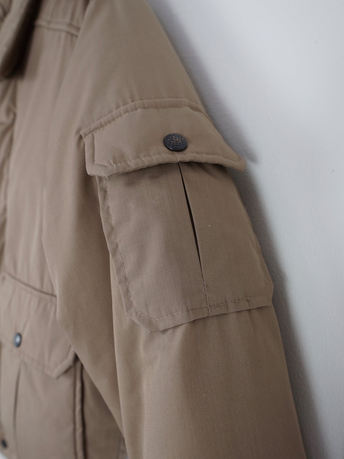 Vintage Nutmeg Down Feather Bomber Jacket-closiTherapi | vinTage