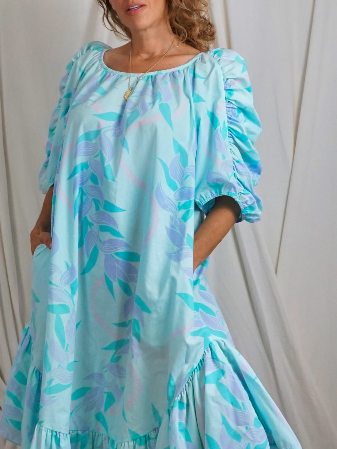 Vintage Pastel Hawaiian Mumu Dress-closiTherapi | vinTage