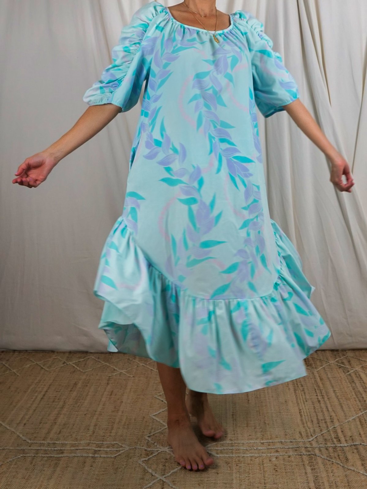 Vintage Pastel Hawaiian Mumu Dress-closiTherapi | vinTage