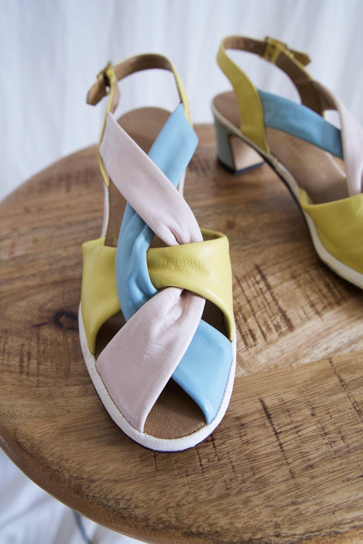 Vintage Pastel Leather Sandals | 7/7.5-closiTherapi | vinTage