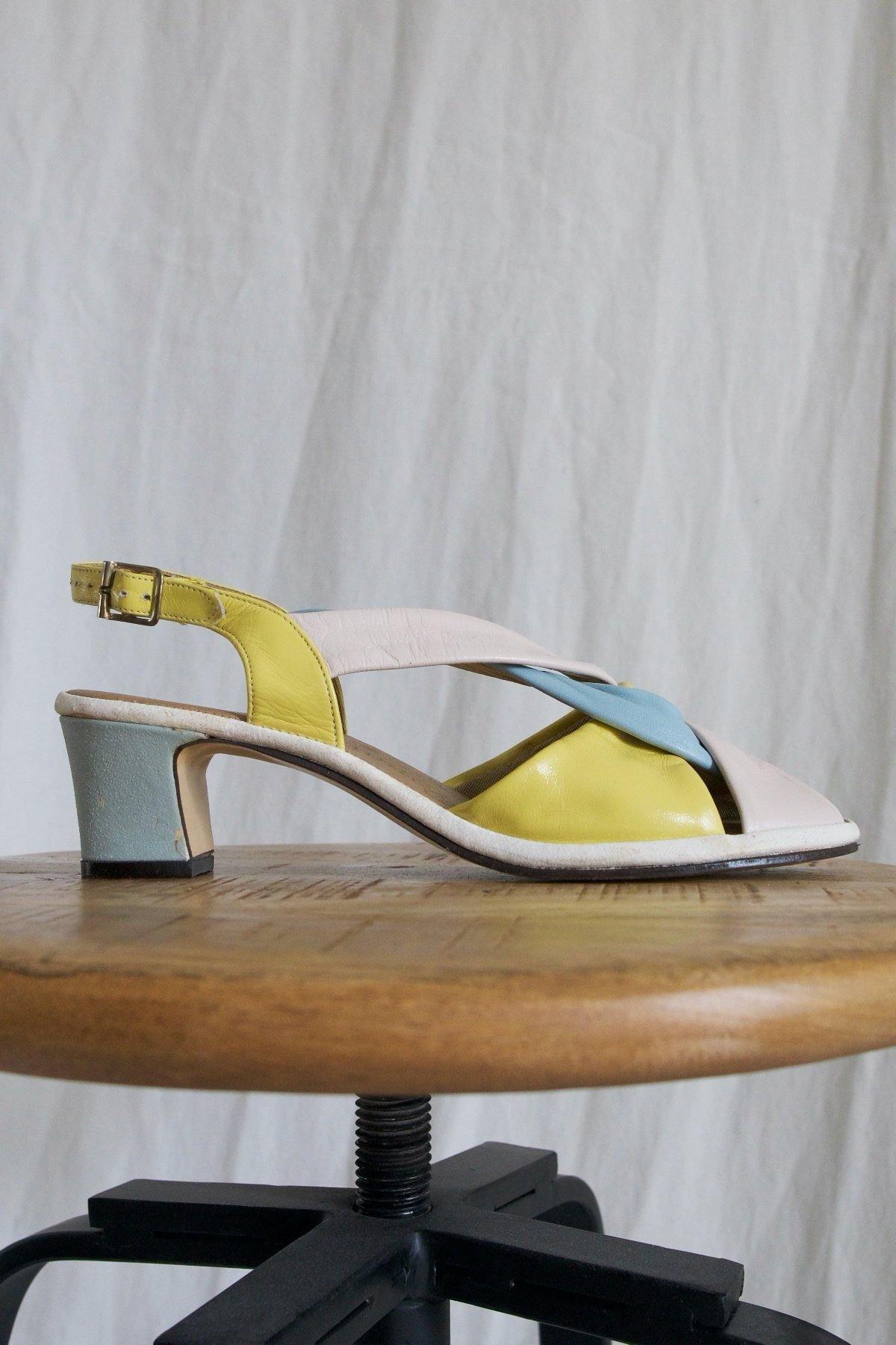 Vintage Pastel Leather Sandals | 7/7.5-closiTherapi | vinTage