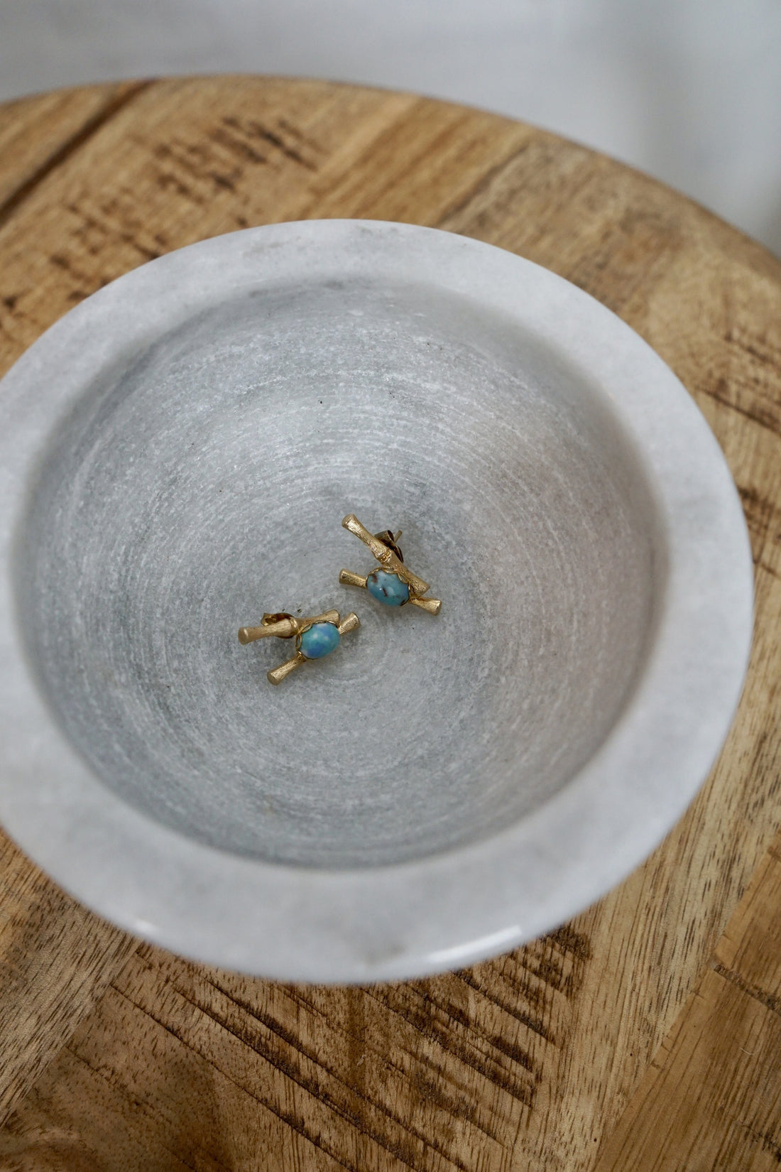 Vintage Petite Zen Earrings-closiTherapi | vinTage