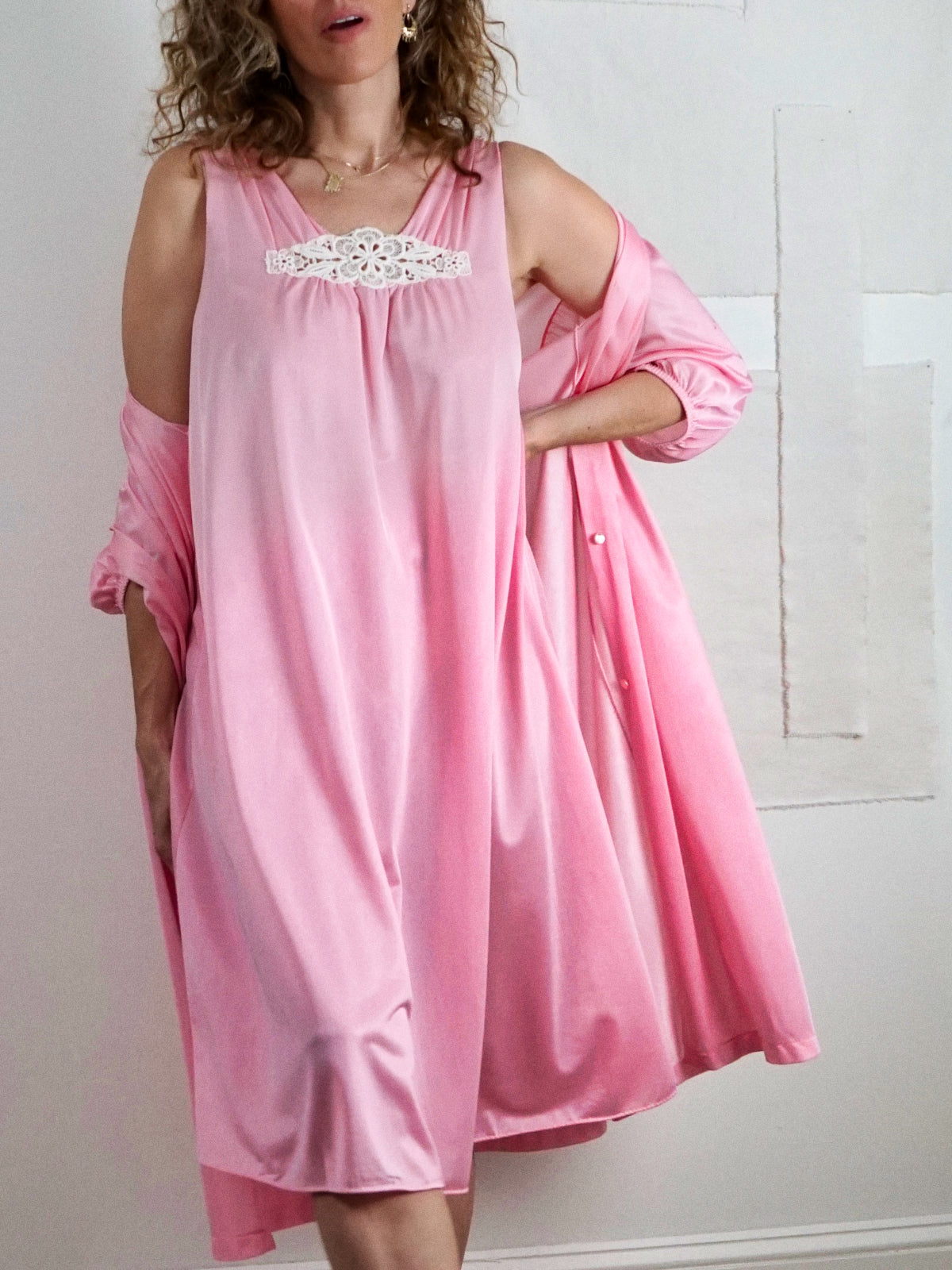 Vintage Pink Nylon Peignoir Set-closiTherapi | vinTage