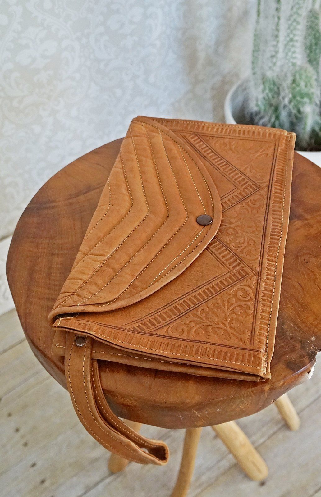 Vintage Quilted Leather Tooled Bag-closiTherapi | vinTage