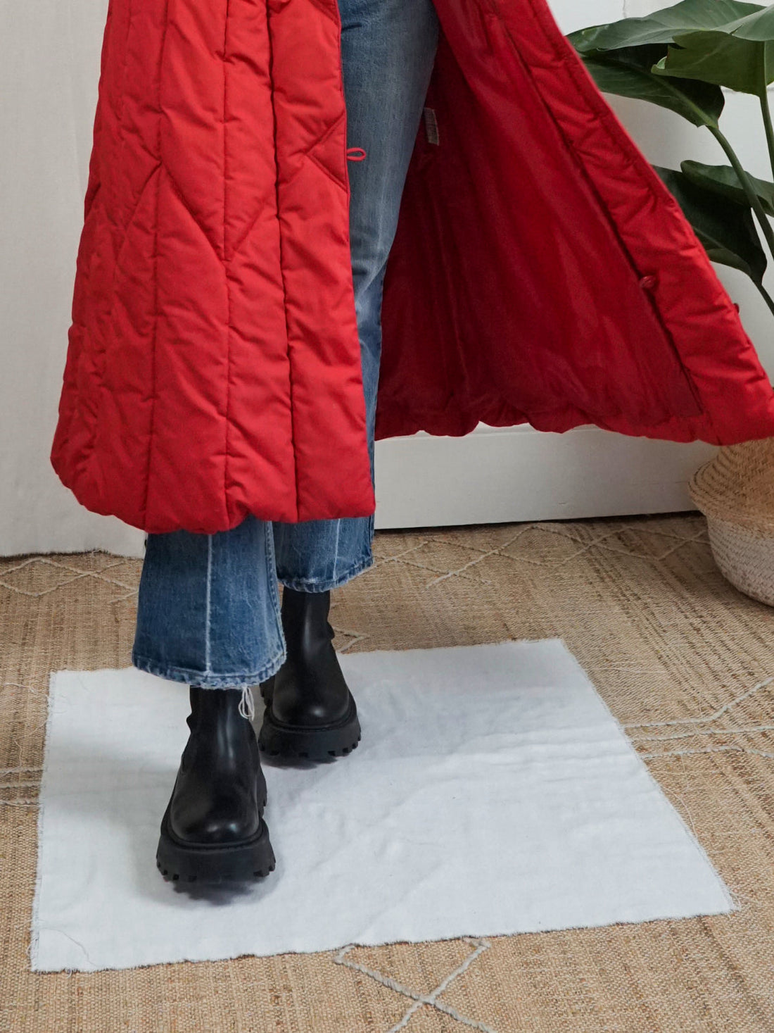 Vintage Red Quilted Long Coat-closiTherapi | vinTage