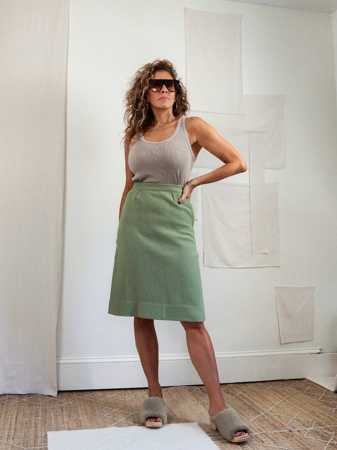 Vintage Sage Green Pencil Skirt-closiTherapi | vinTage