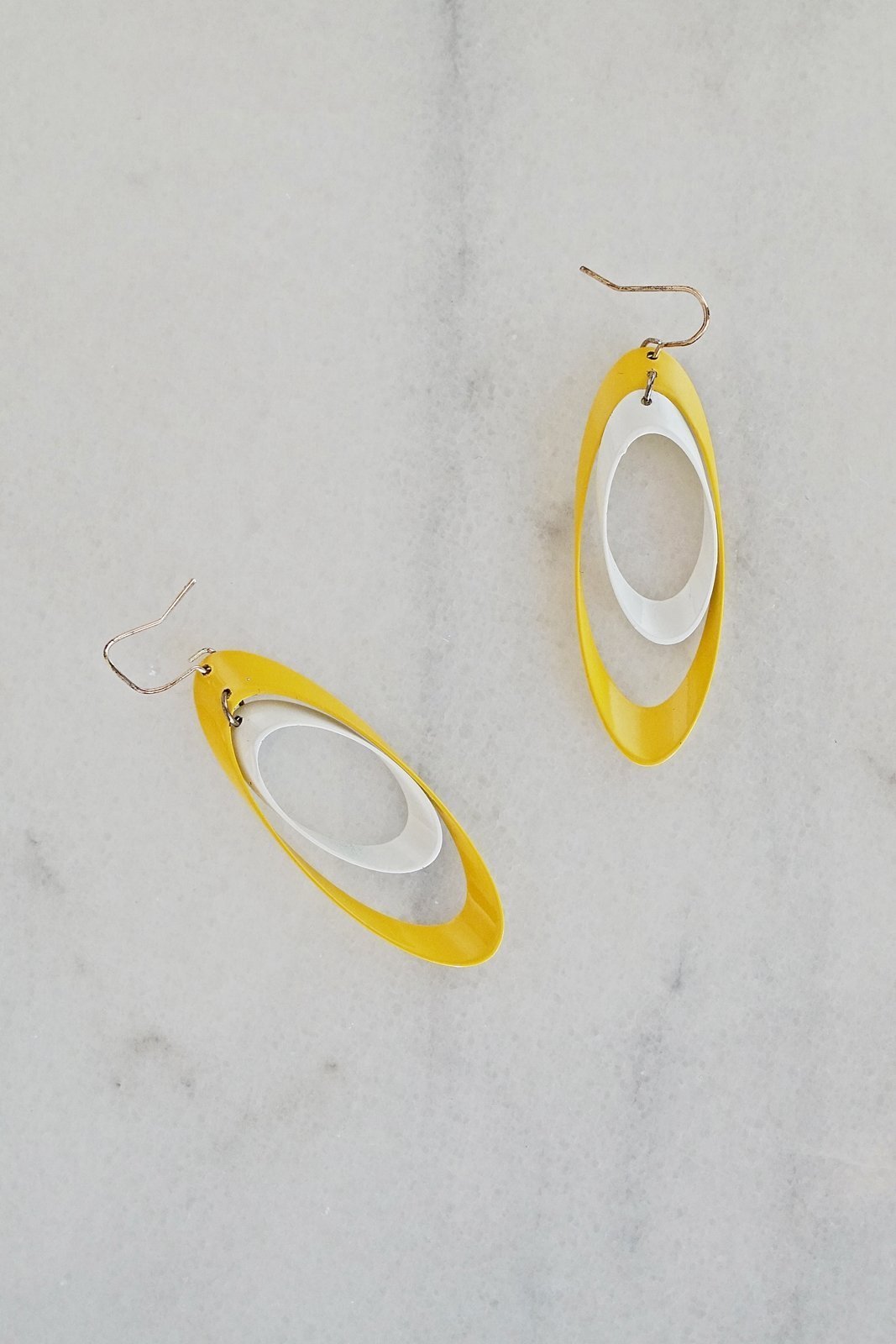 Vintage Sculptural Oval Earrings-closiTherapi | vinTage