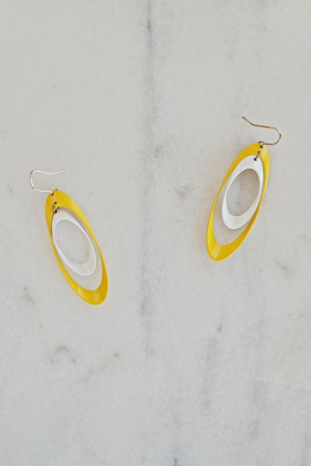 Vintage Sculptural Oval Earrings-closiTherapi | vinTage
