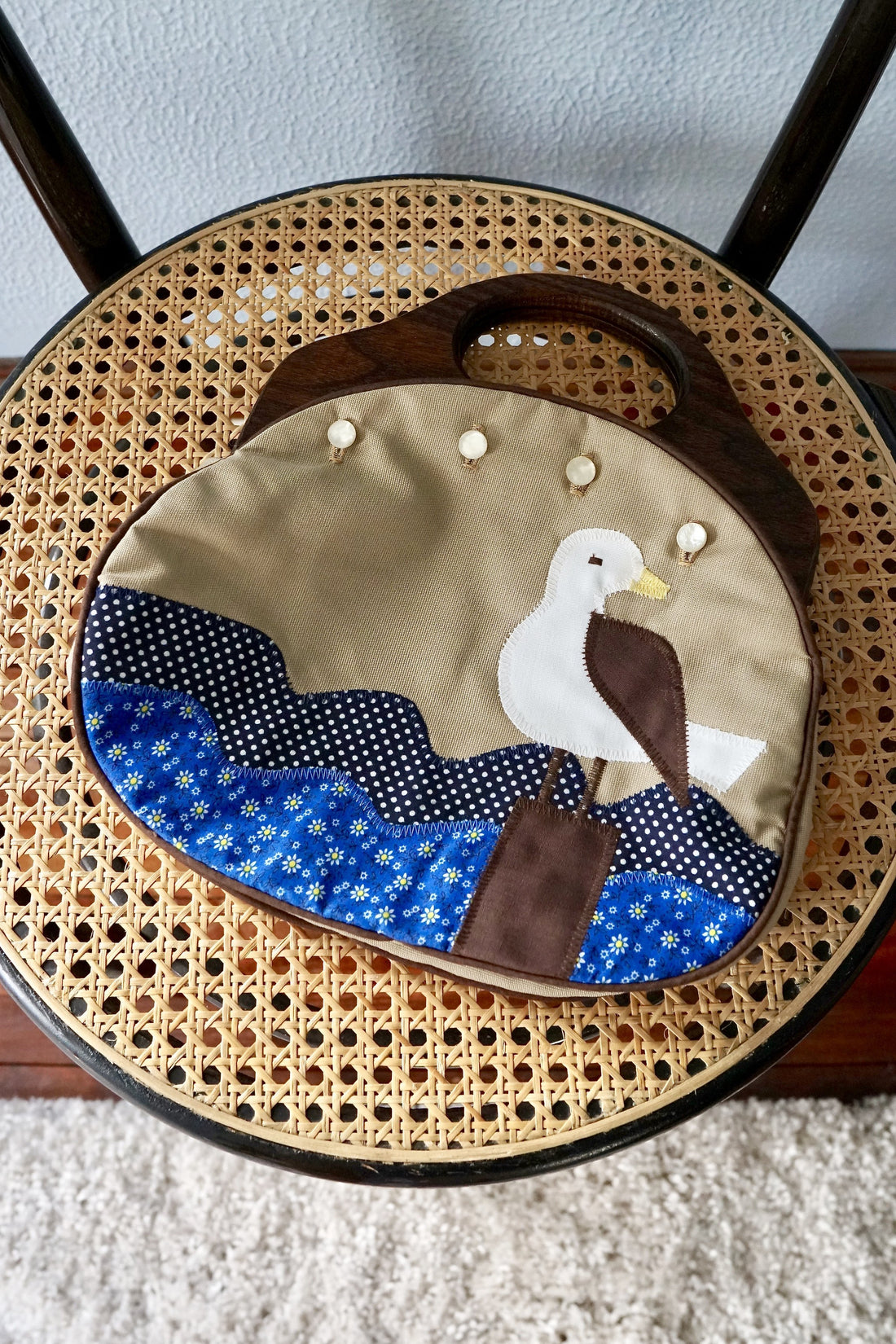 Vintage Seagull Wood Handle Patchwork Bag-closiTherapi | vinTage