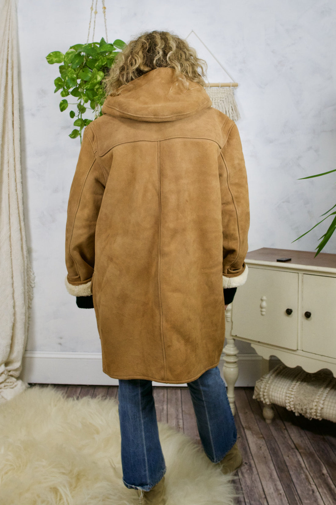Vintage Sheepskin Shearling Duffle Coat-closiTherapi | vinTage