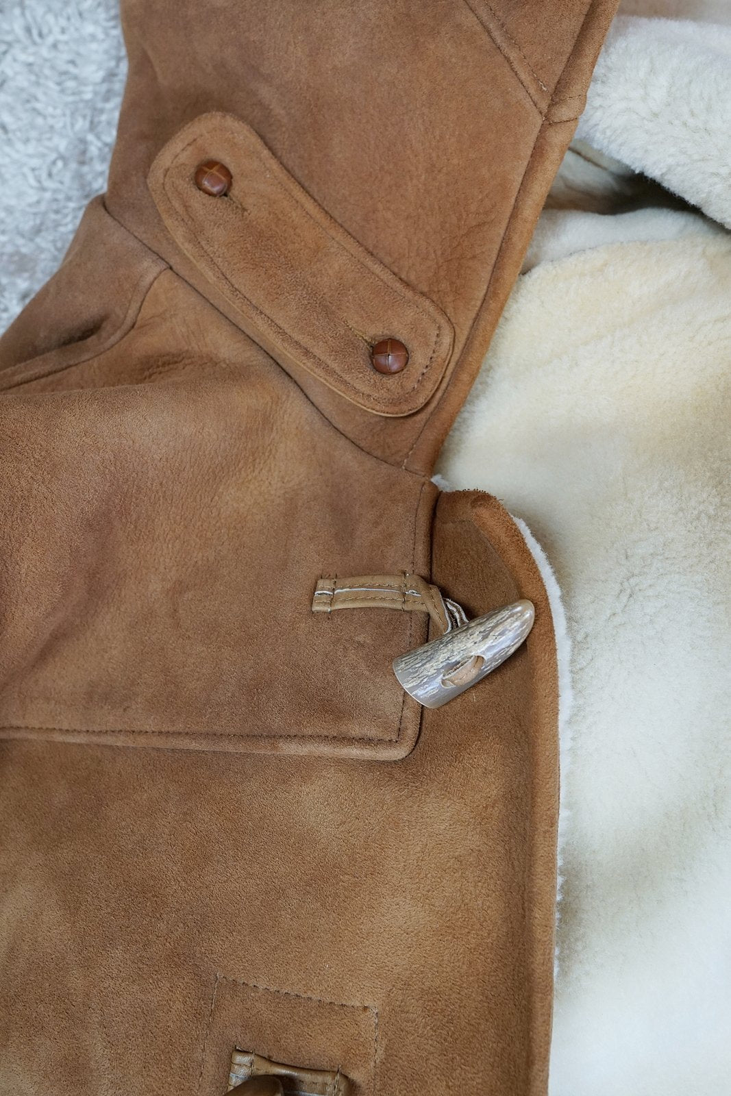 Vintage Sheepskin Shearling Duffle Coat-closiTherapi | vinTage